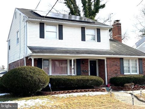 6402 WOODLAND AVENUE PENNSAUKEN NJ 08110