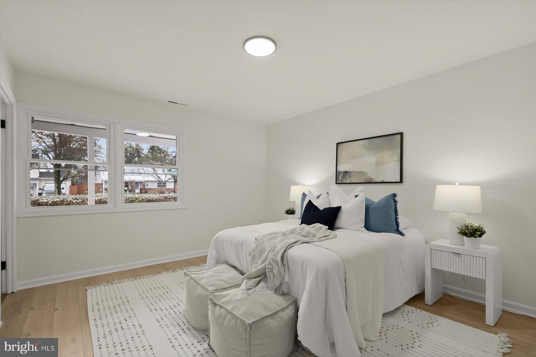 WINDSOR MILL - Residential