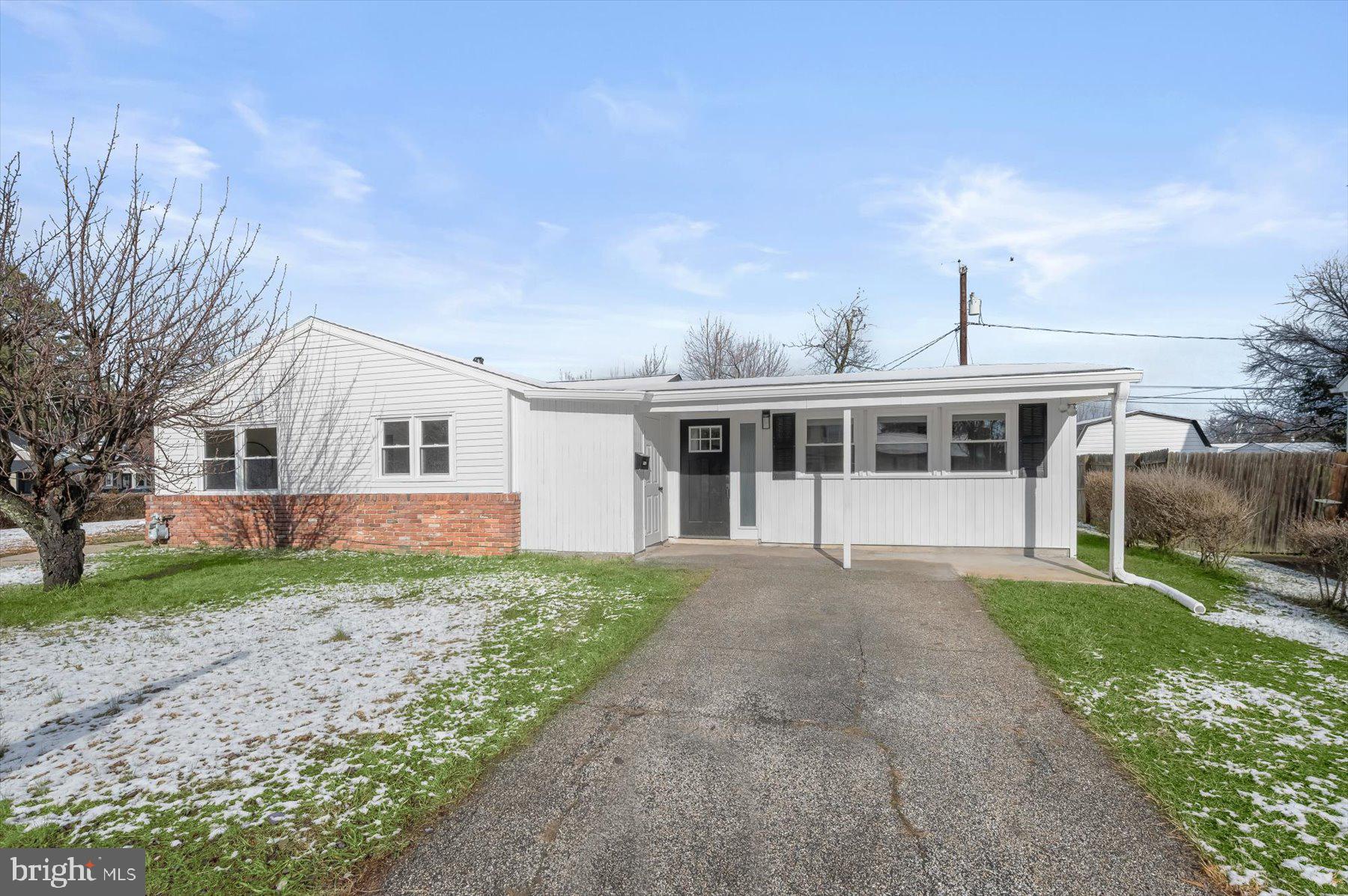 WINDSOR MILL - Residential