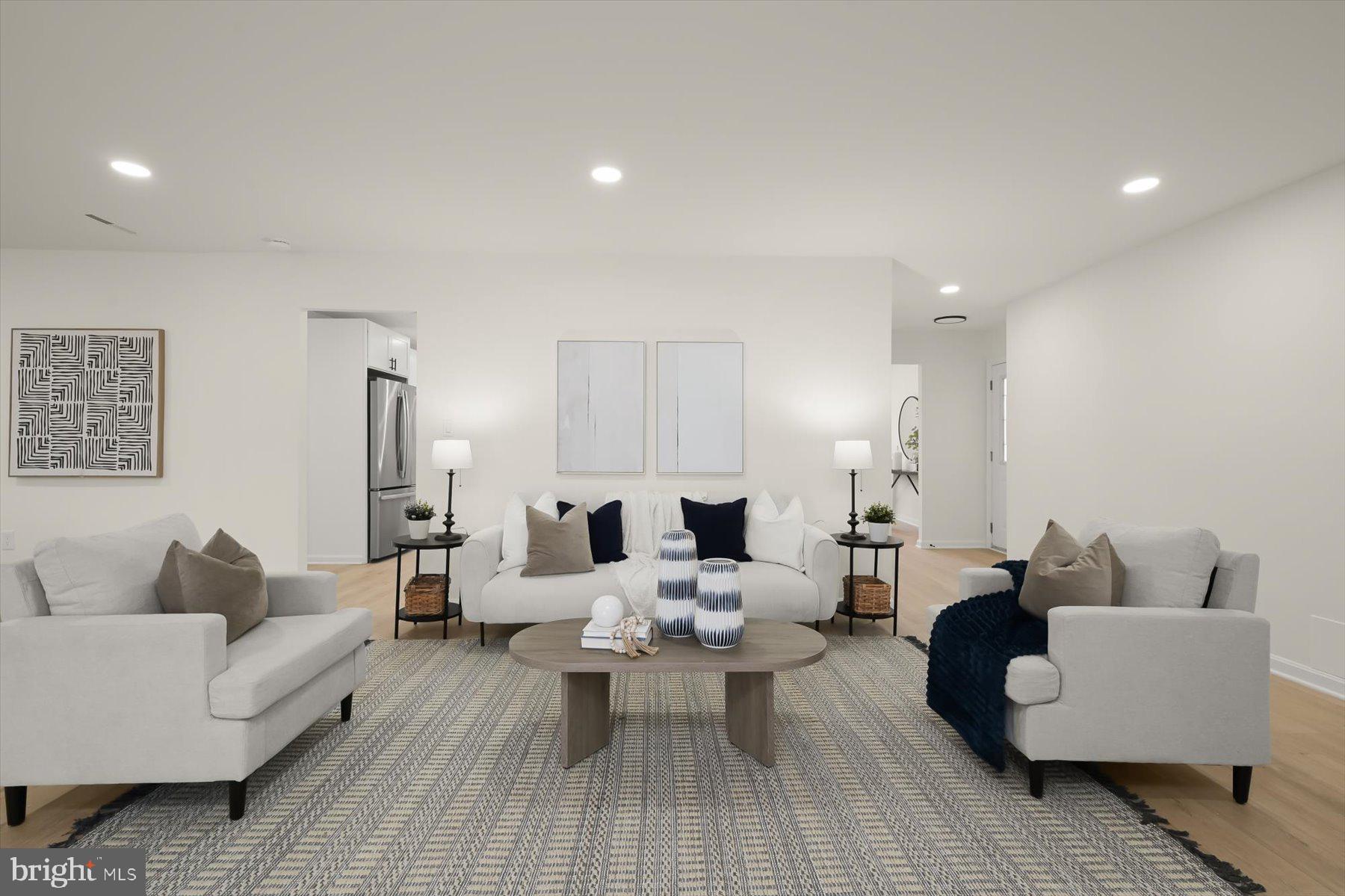 WINDSOR MILL - Residential