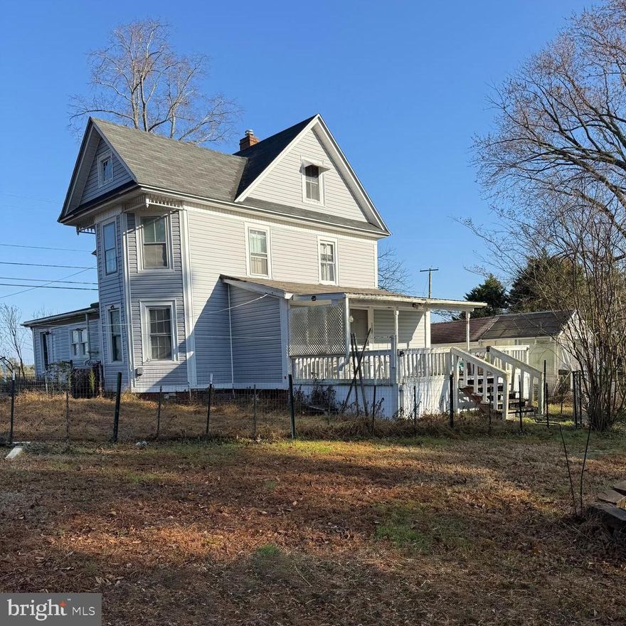 This charming farmhouse sits on over five acres in a peaceful country setting and offers plenty of potential. With spacious rooms and room to renovate, a little sweat equity could transform this home into a standout property—perfect for a full-time residence, a weekend retreat, or a value-added opportunity for investors. Just a few miles from Webster’s Cove Boat Ramp, the location provides easy access to boating, fishing, and scenic waterfront activities.