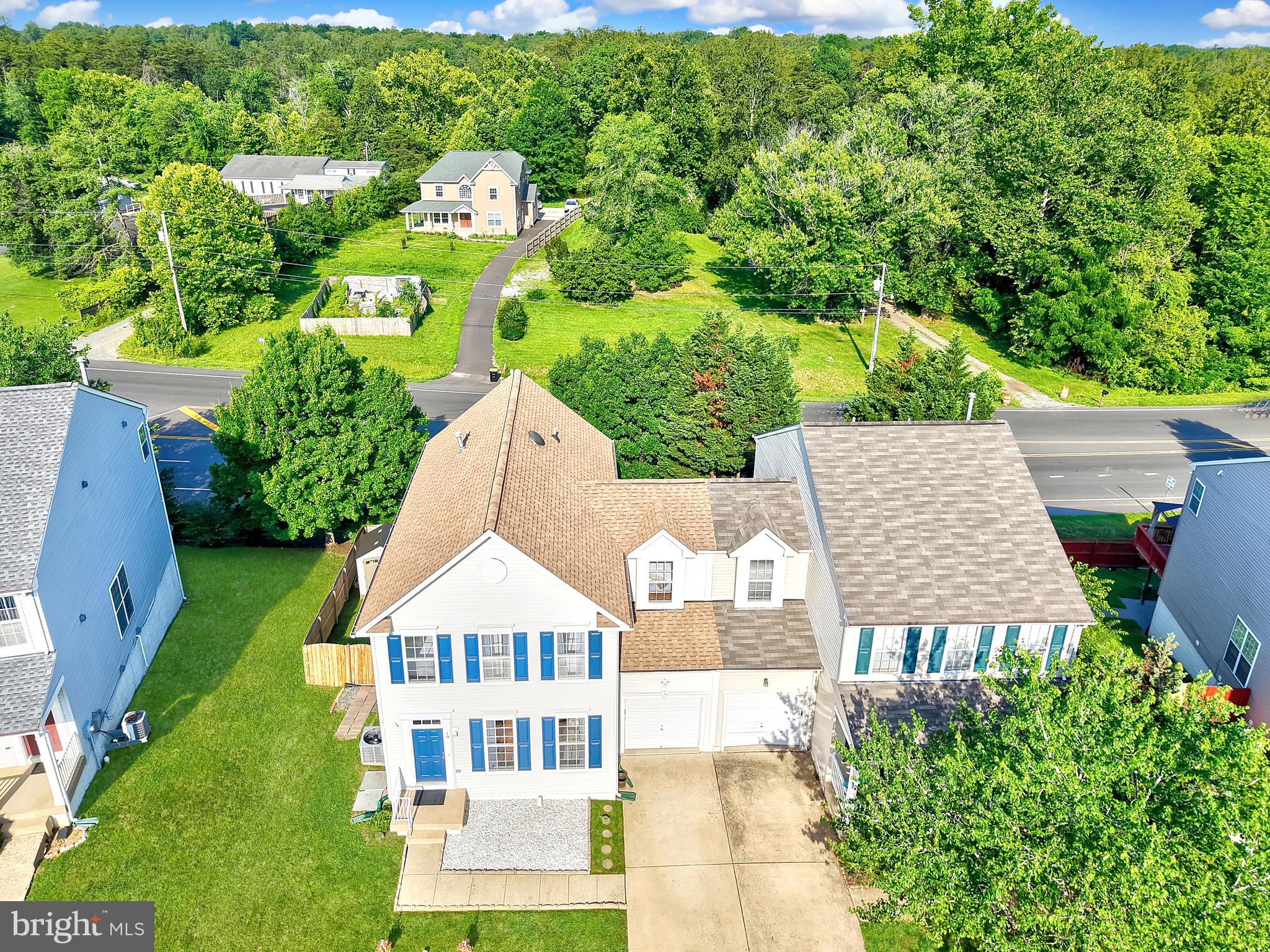 APPLE GROVE - Residential