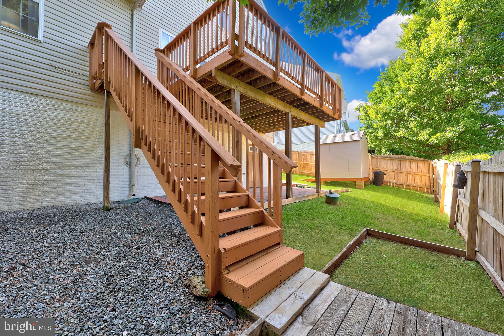 APPLE GROVE - Residential