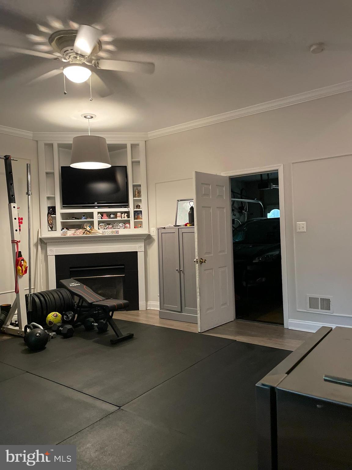 TOWNES AT CAMERON PARKE - Residential Lease