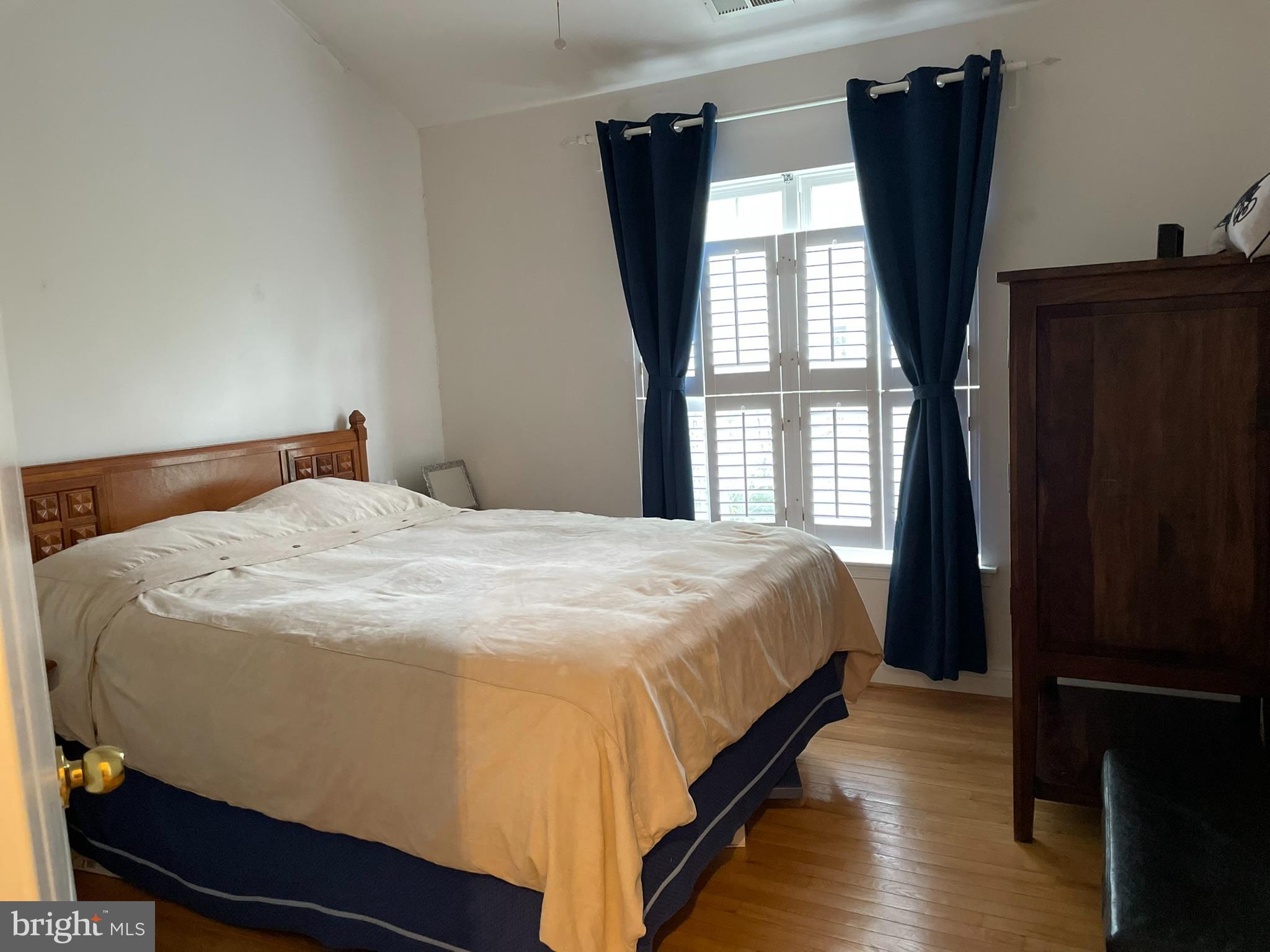 TOWNES AT CAMERON PARKE - Residential Lease