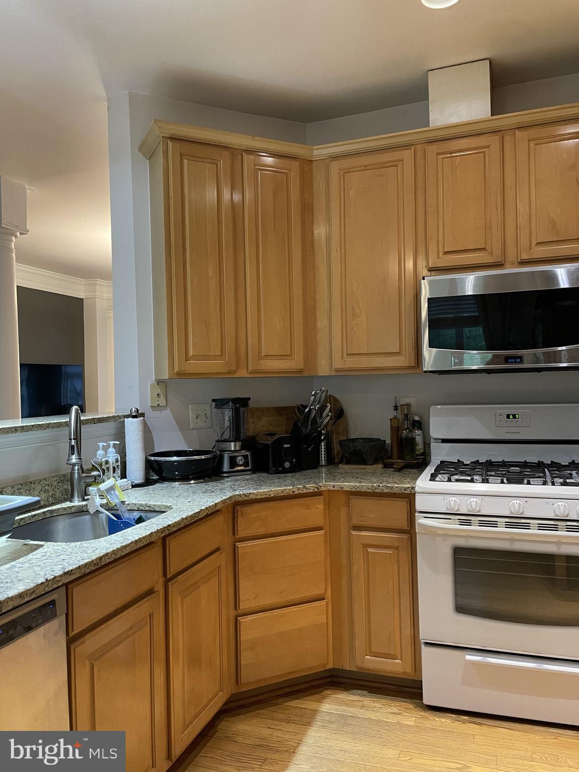 TOWNES AT CAMERON PARKE - Residential Lease