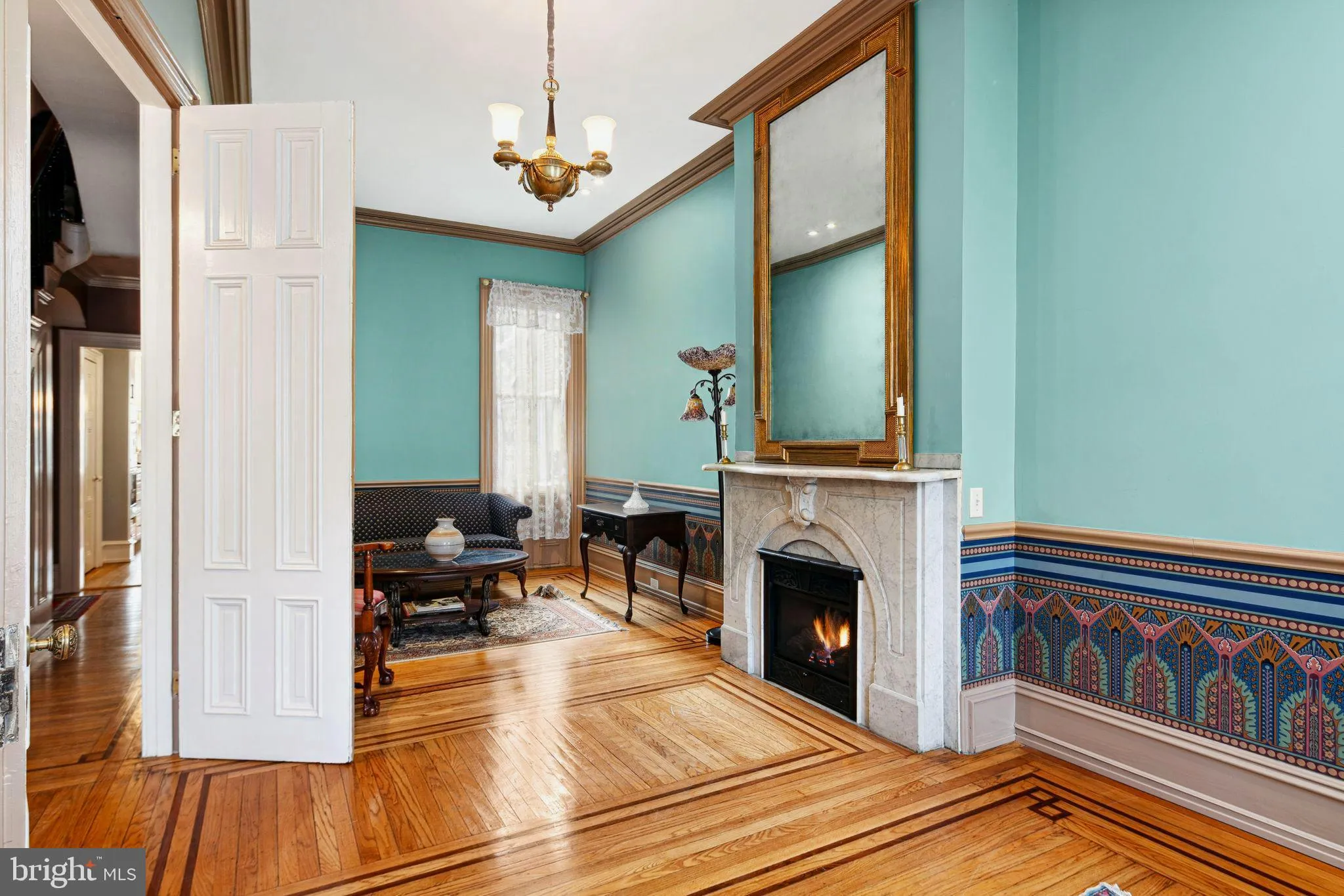 Philadelphia, Pennsylvania 19130, United States, 3 Bedrooms Bedrooms, ,4 BathroomsBathrooms,Residential,Active,10339