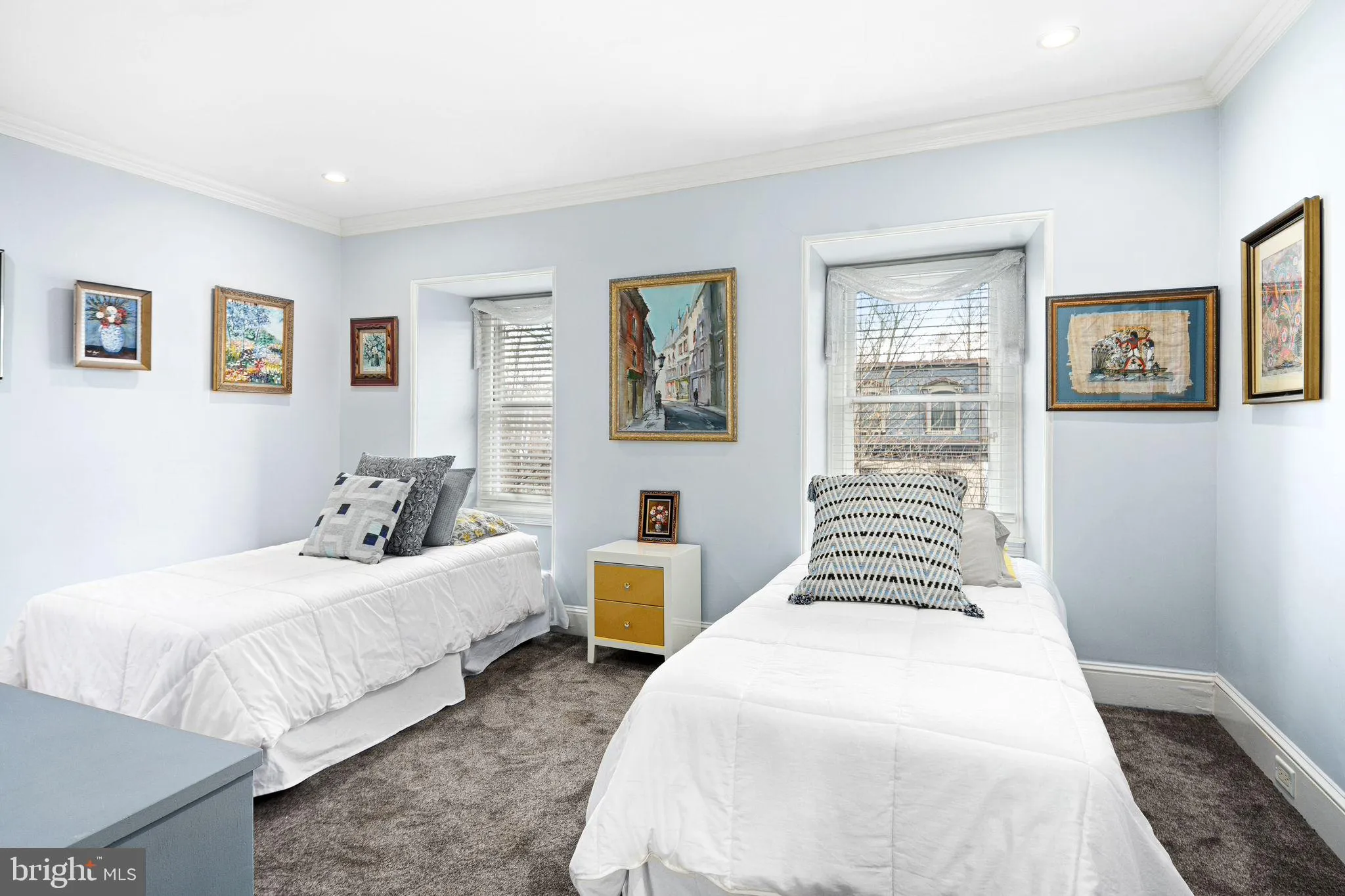 Philadelphia, Pennsylvania 19130, United States, 3 Bedrooms Bedrooms, ,4 BathroomsBathrooms,Residential,Active,10339