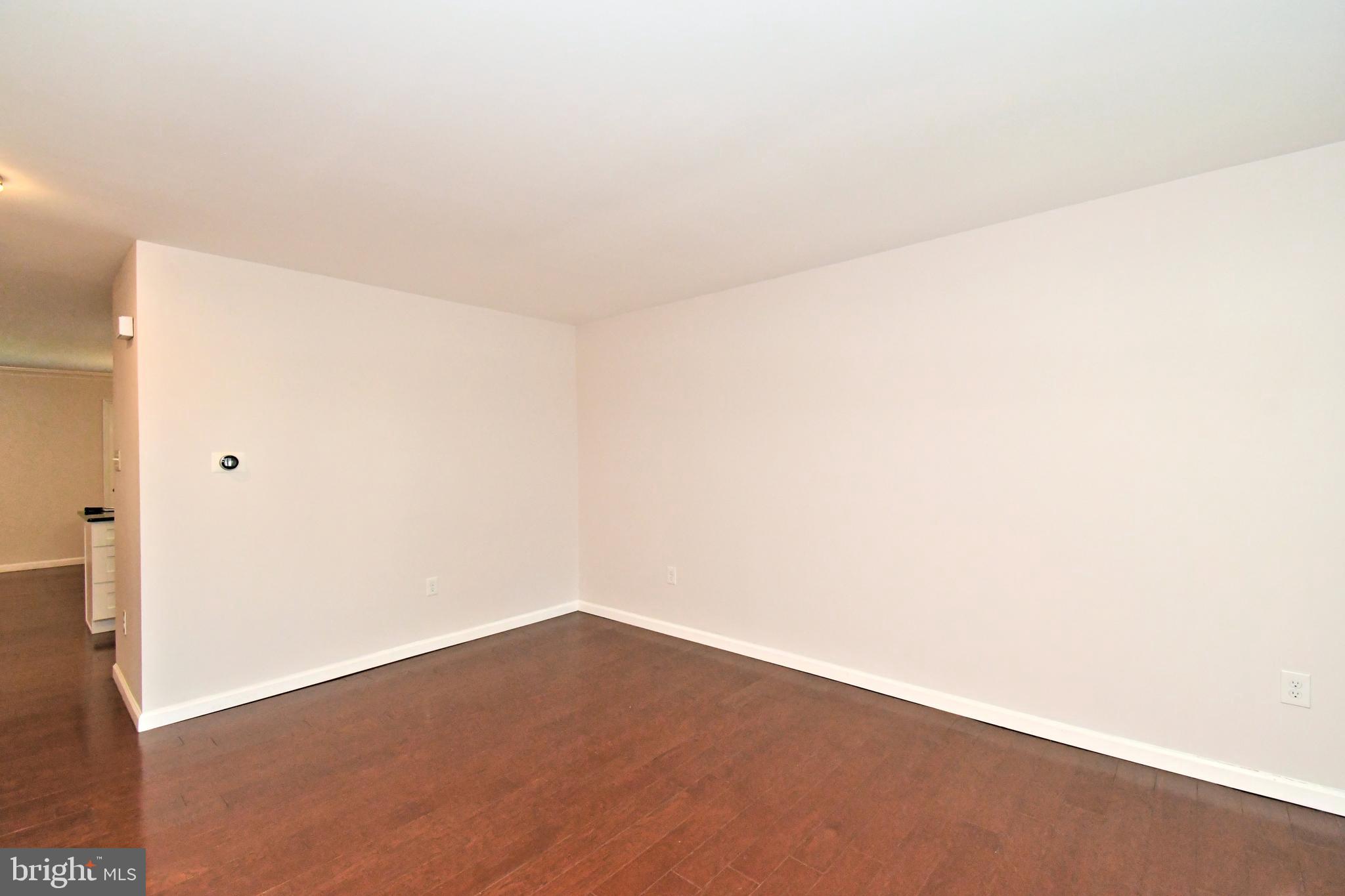 CLUB VIEW MANOR - Residential