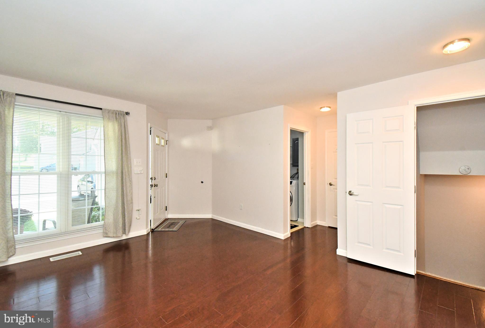 CLUB VIEW MANOR - Residential