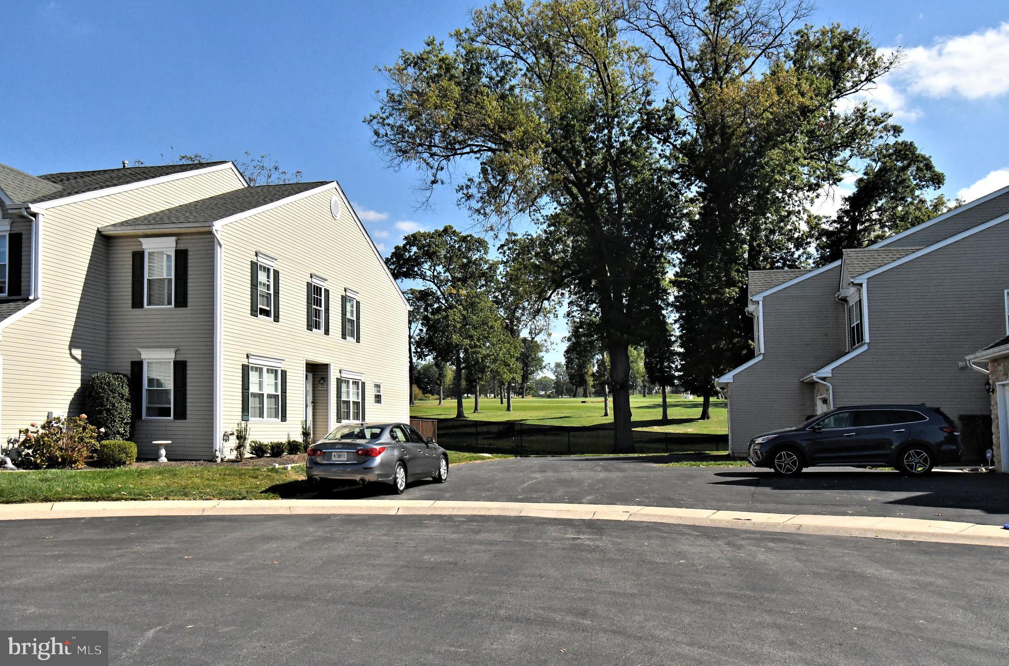 CLUB VIEW MANOR - Residential