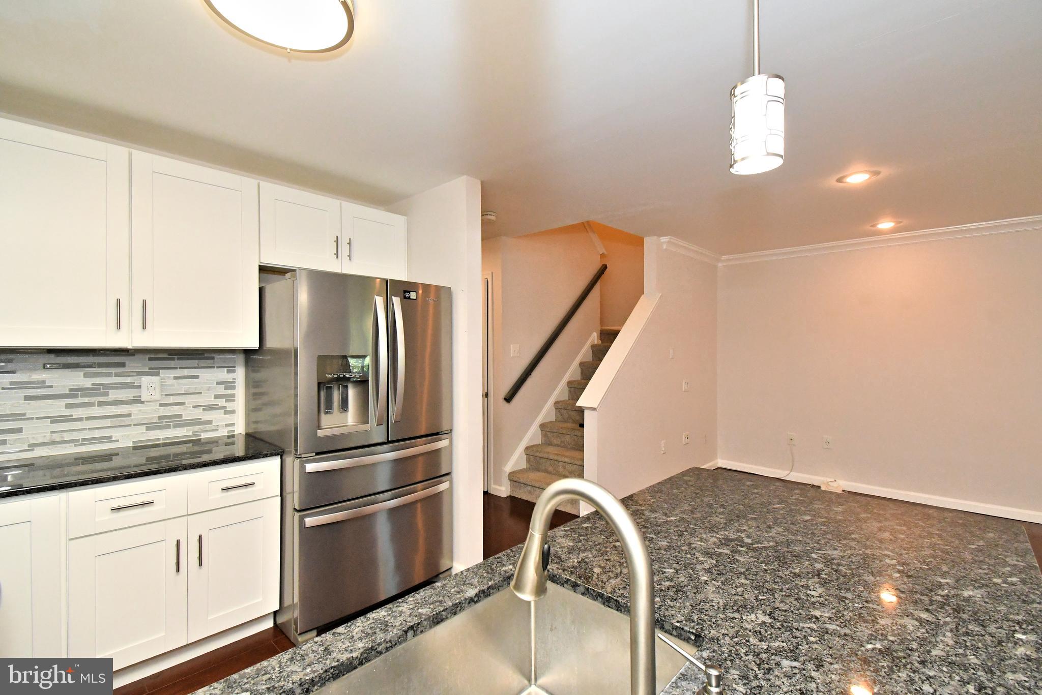 CLUB VIEW MANOR - Residential