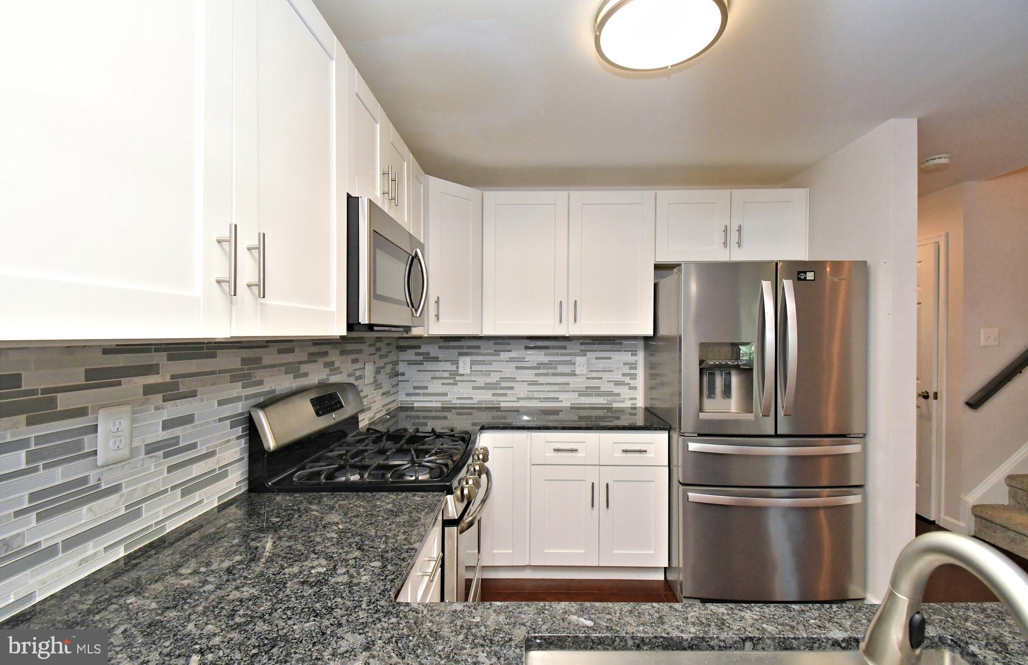 CLUB VIEW MANOR - Residential