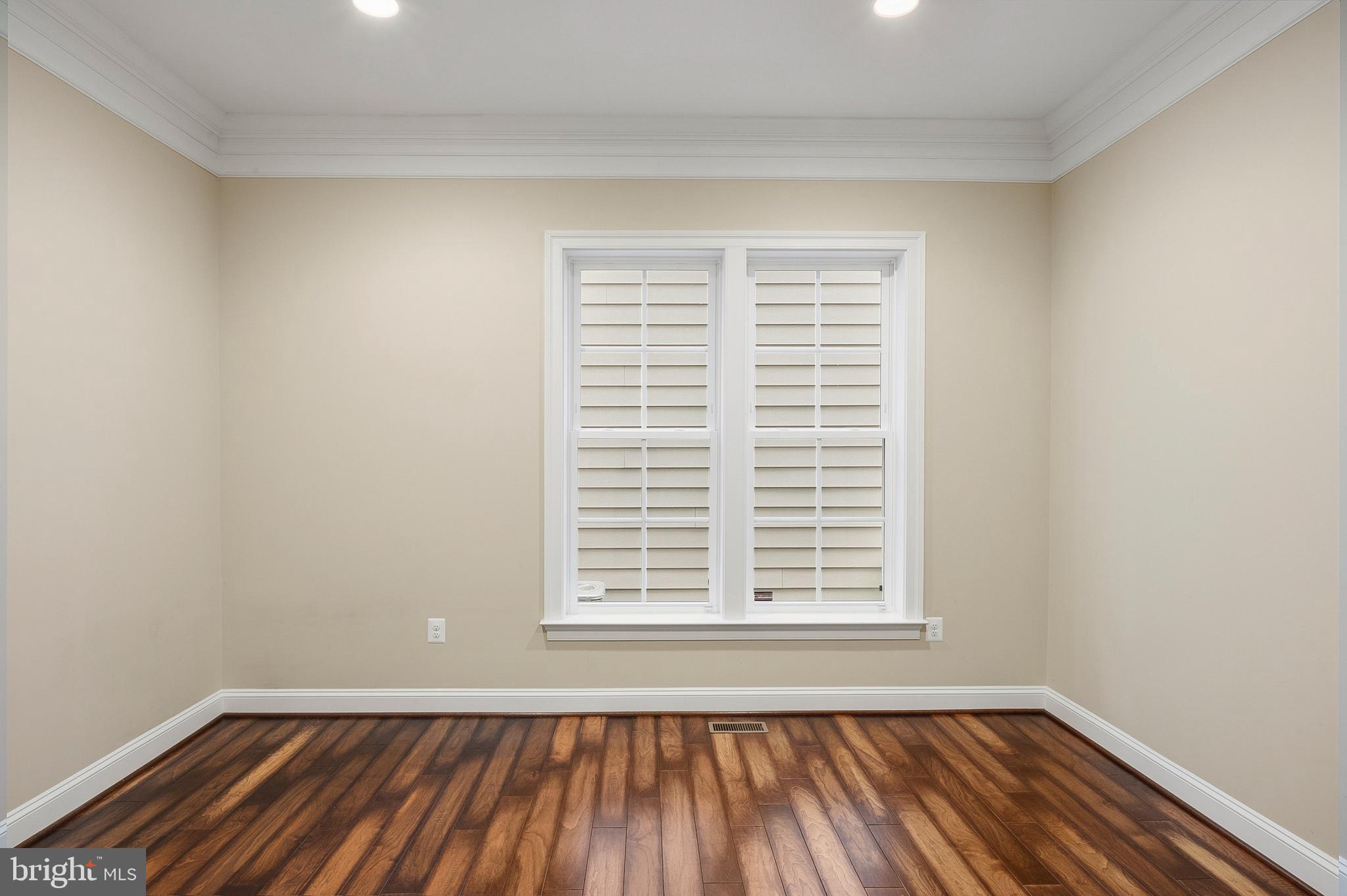 MAPLE LAWN - Residential