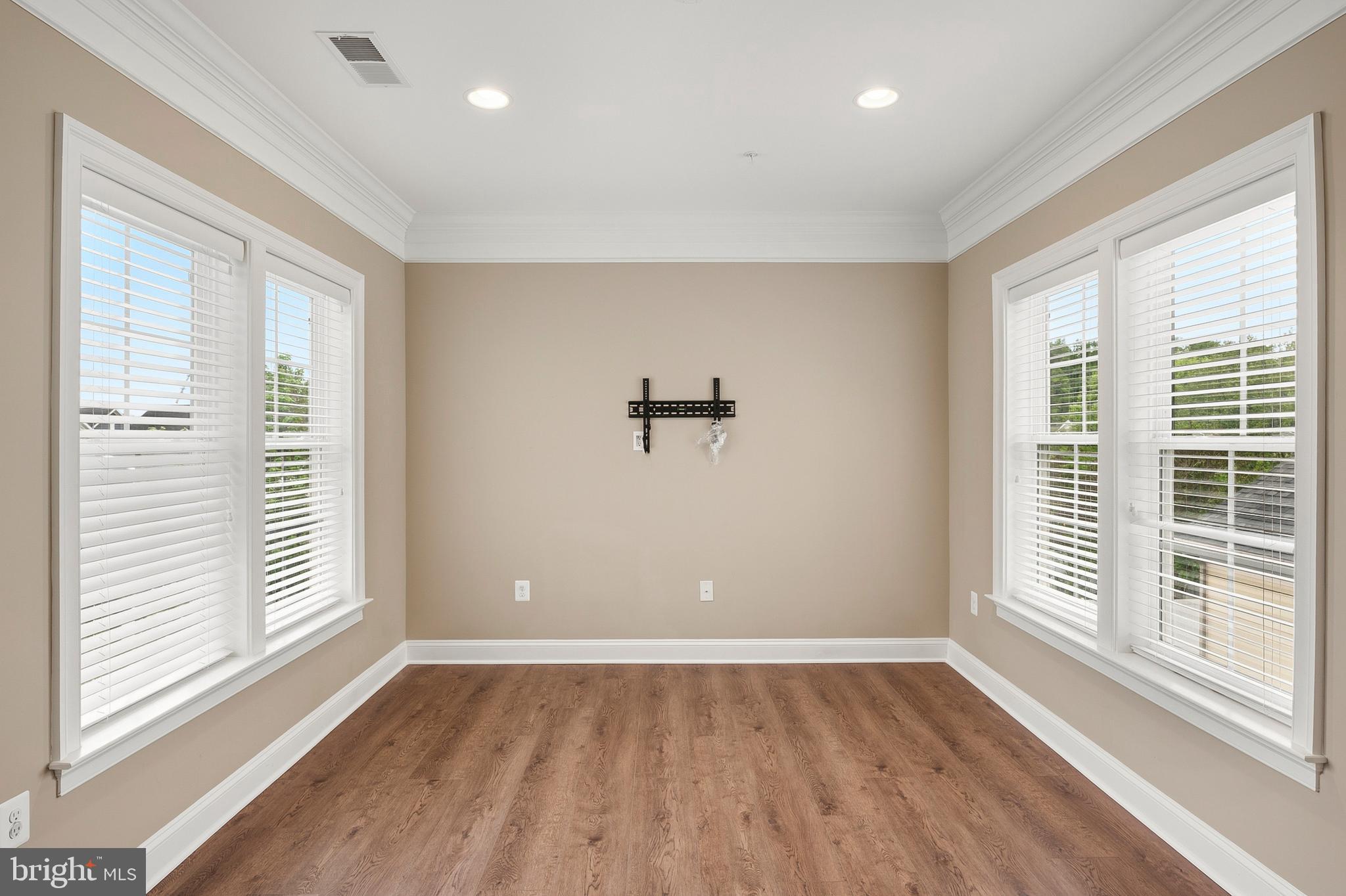 MAPLE LAWN - Residential