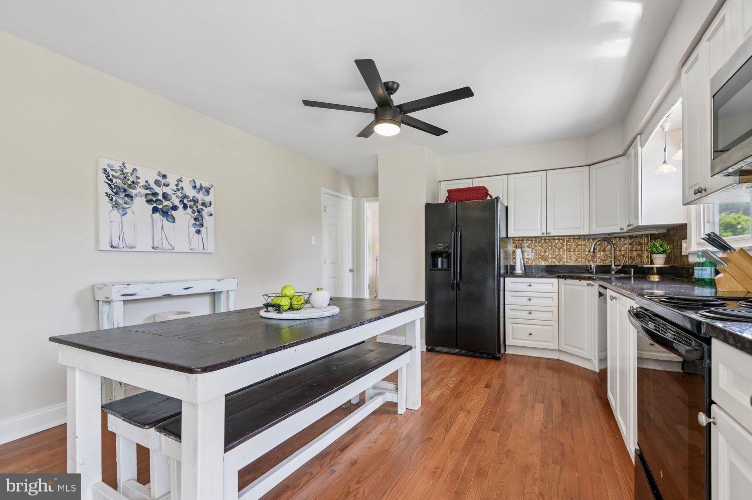 CANDLEWICKE - Residential