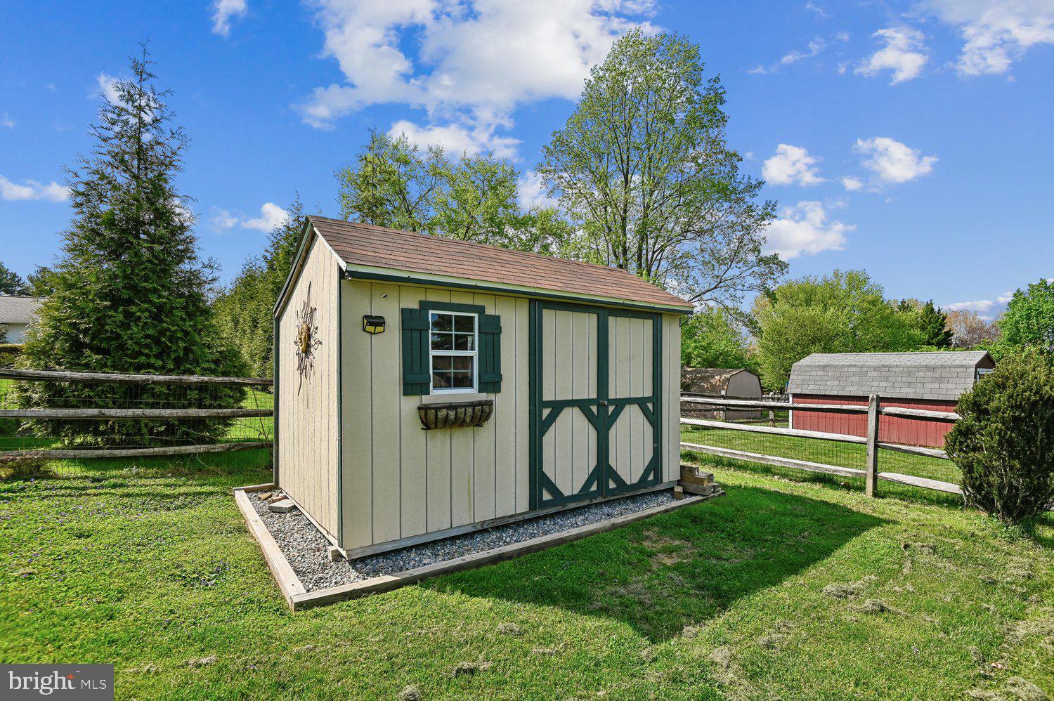 CANDLEWICKE - Residential