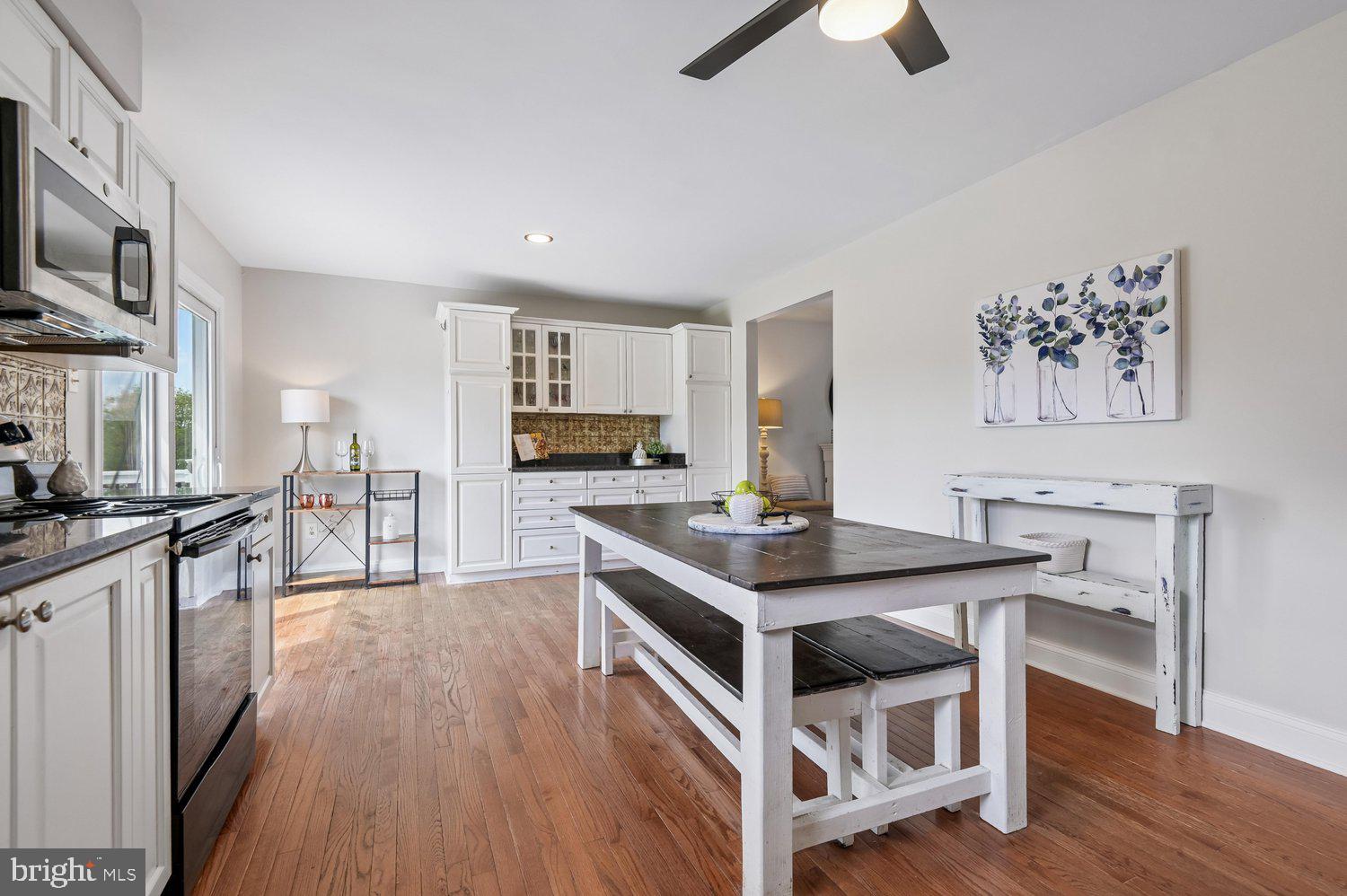 CANDLEWICKE - Residential