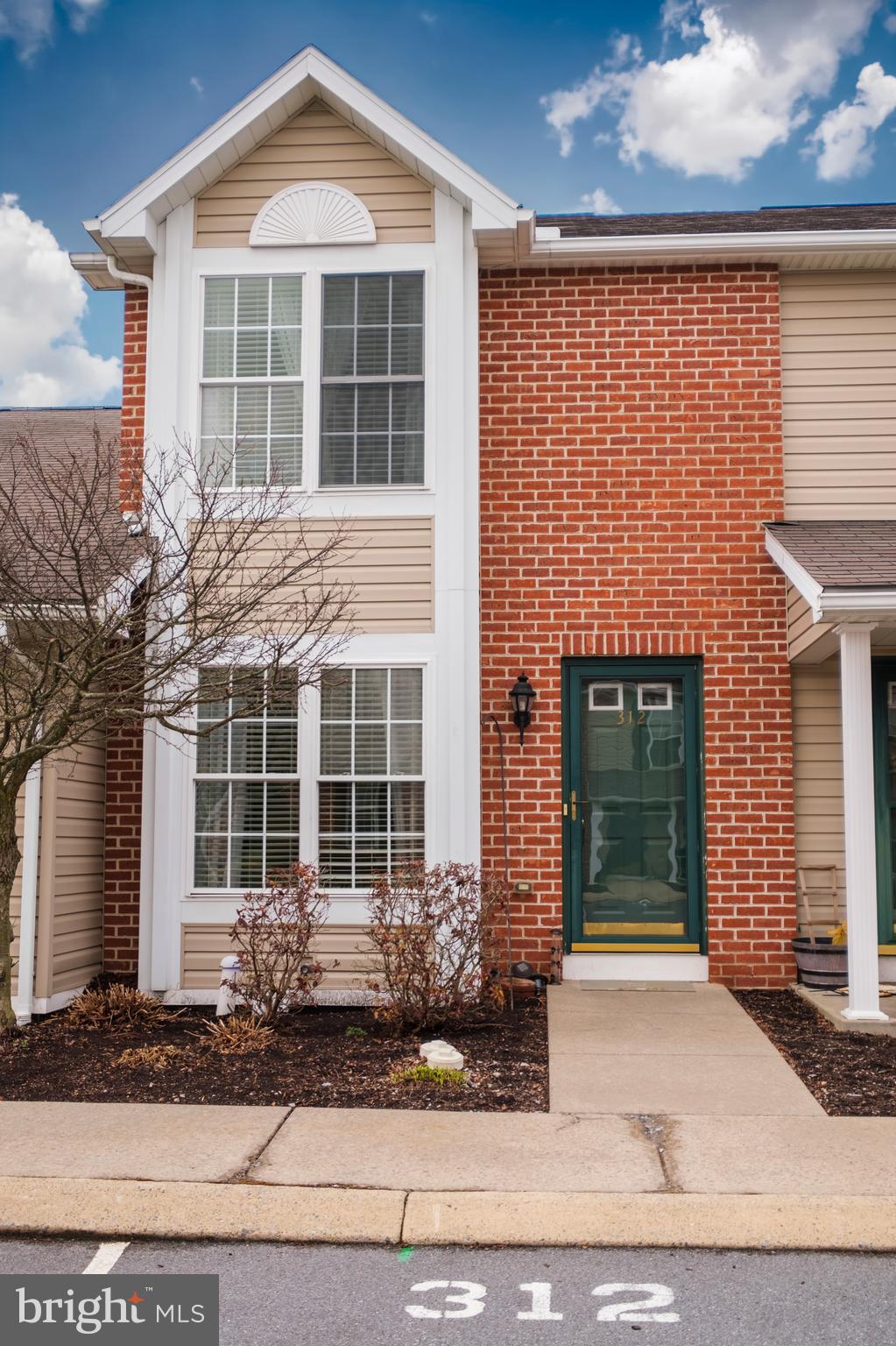 STONY POINTE - Residential