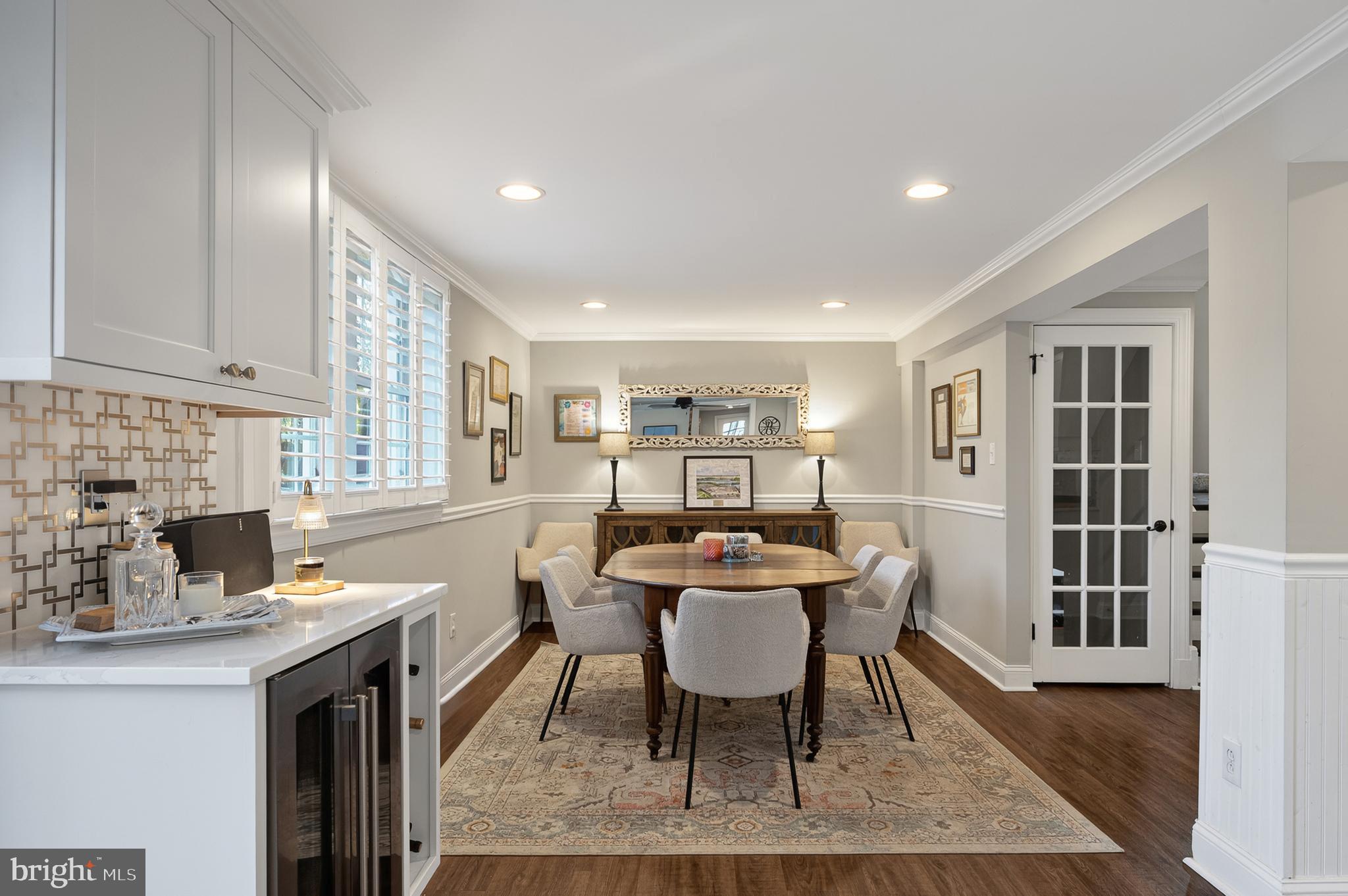 WAYNEWOOD - Residential