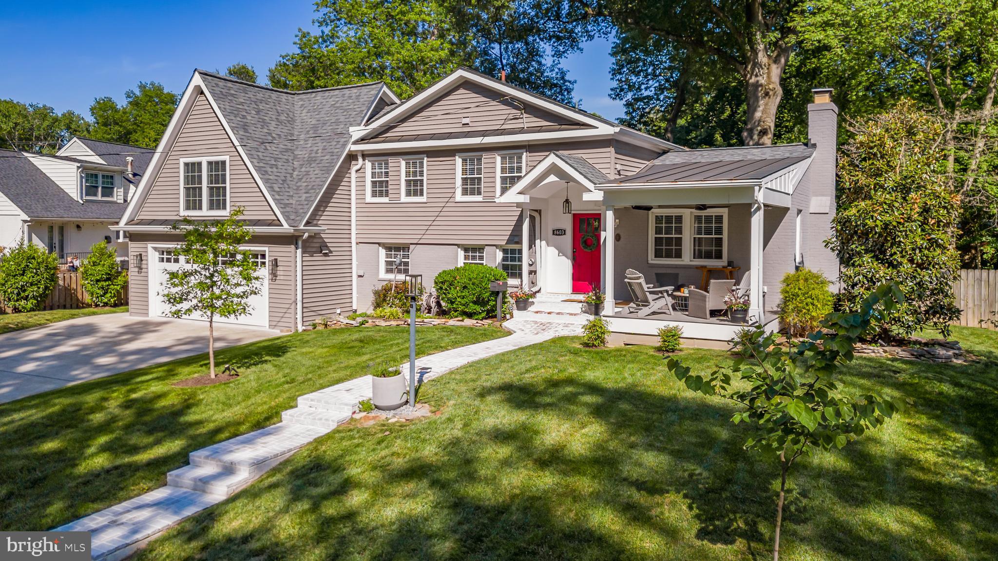 WAYNEWOOD - Residential