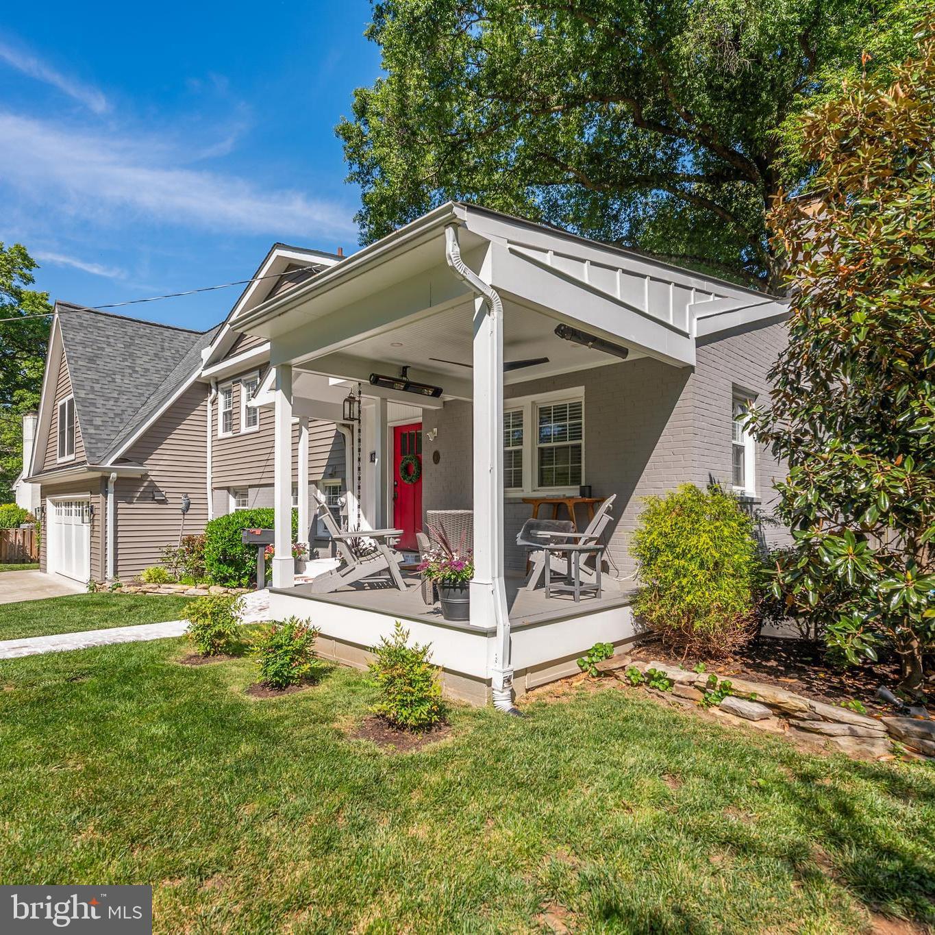 WAYNEWOOD - Residential