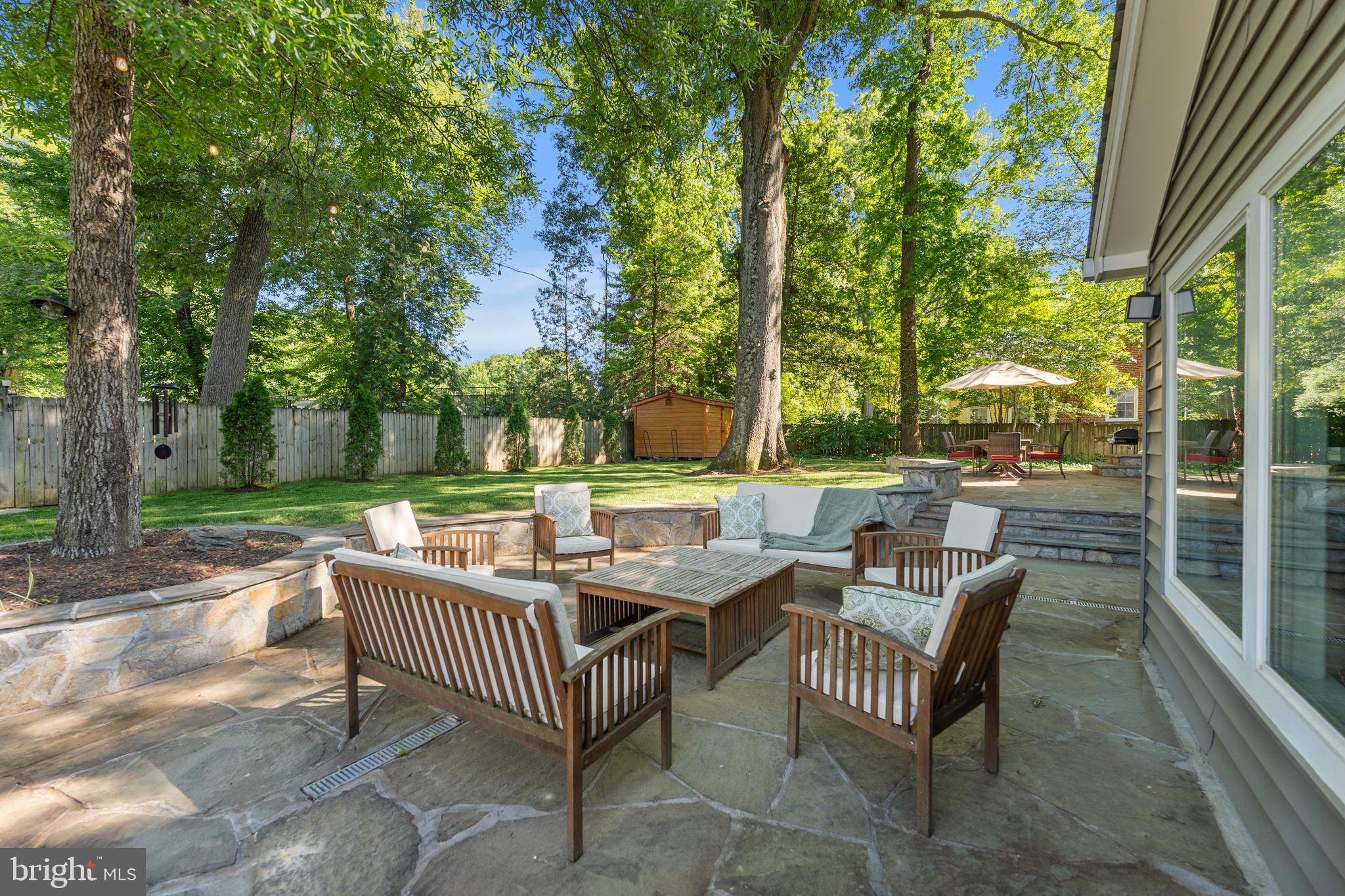 WAYNEWOOD - Residential