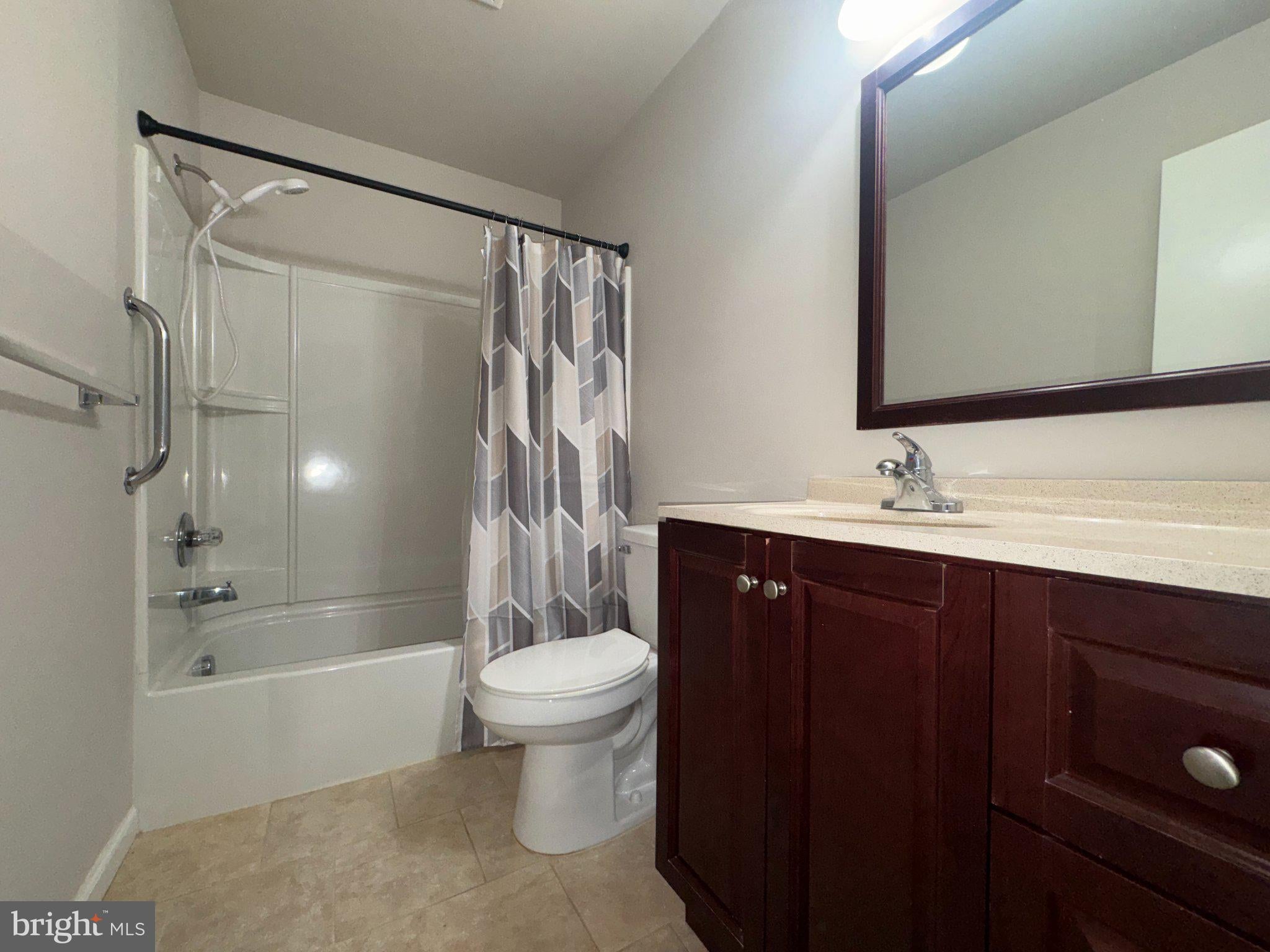 22 DEBORAH LANE D