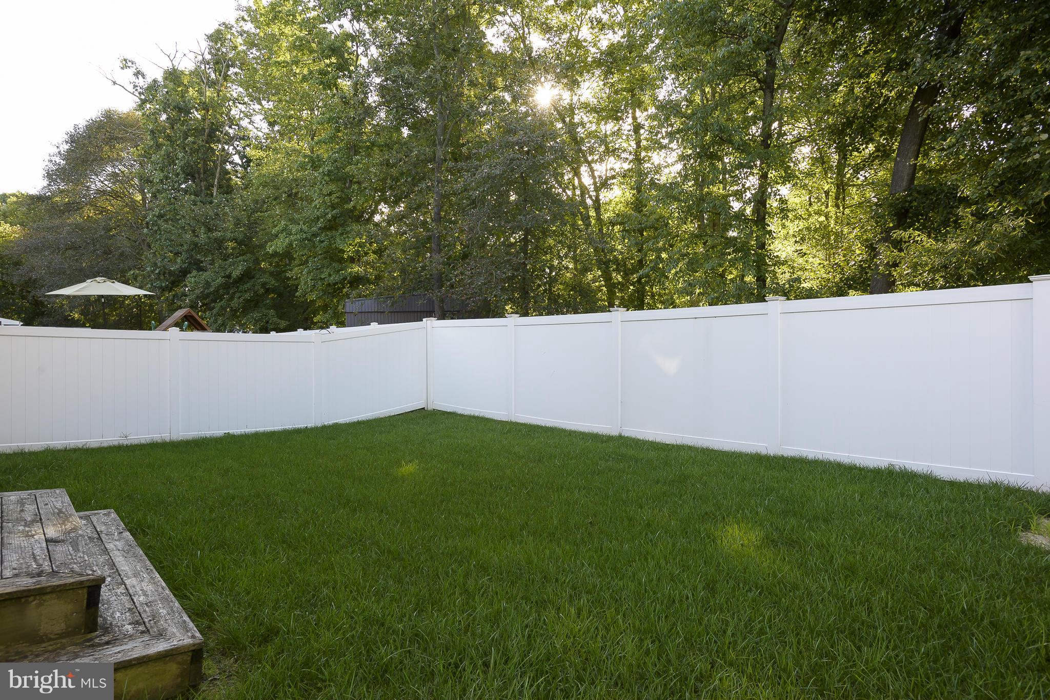 COLONIAL PARK - Residential