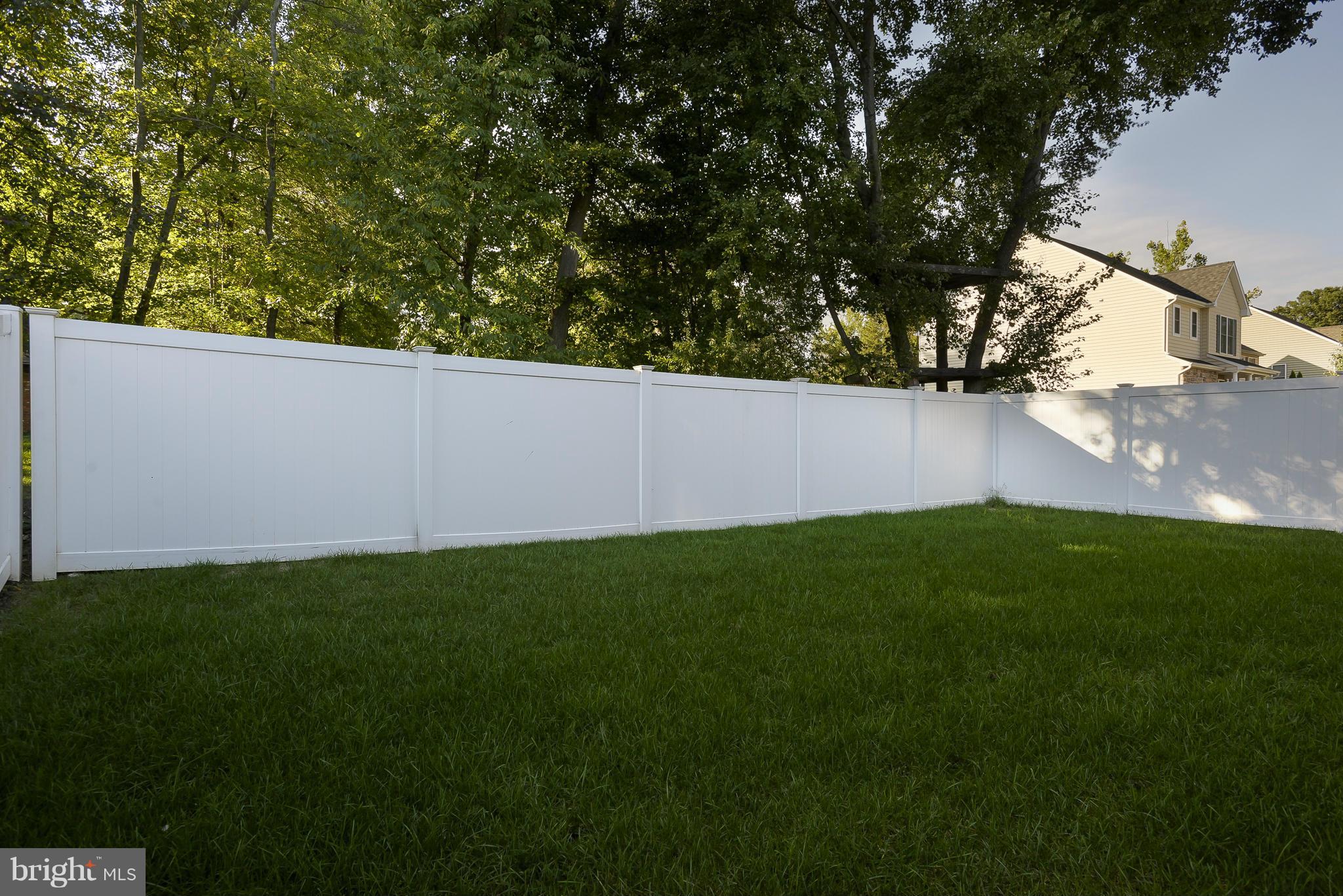 COLONIAL PARK - Residential