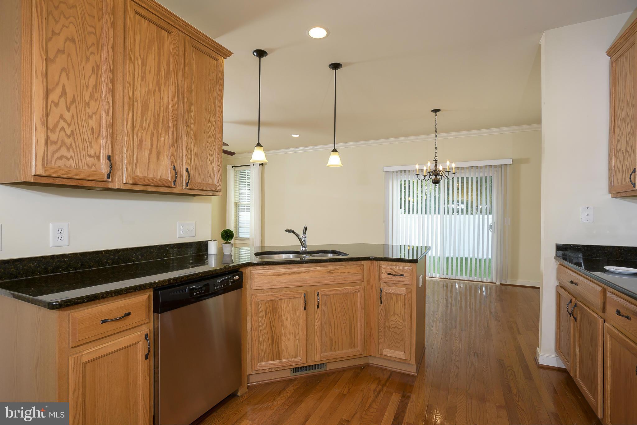 COLONIAL PARK - Residential