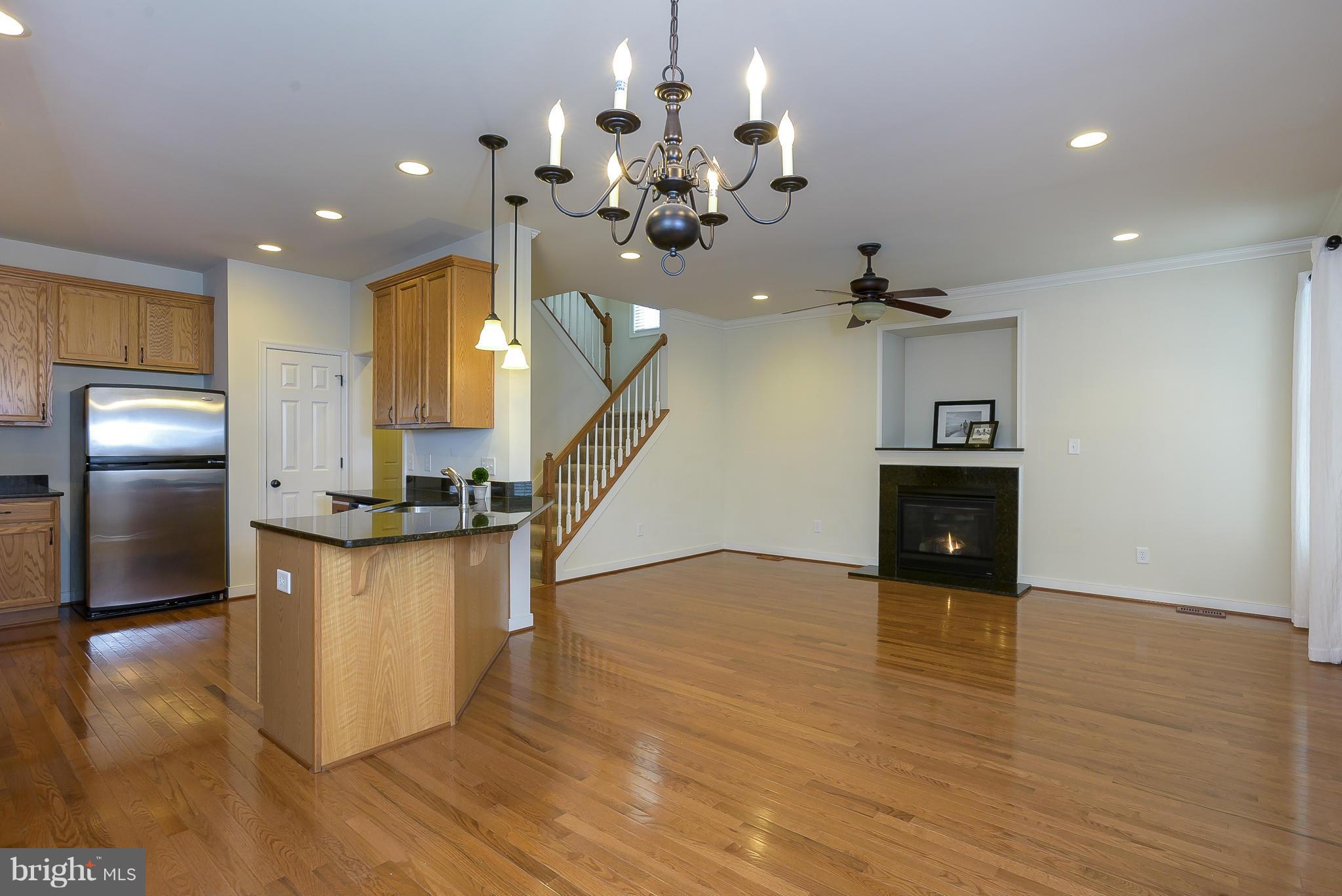 COLONIAL PARK - Residential