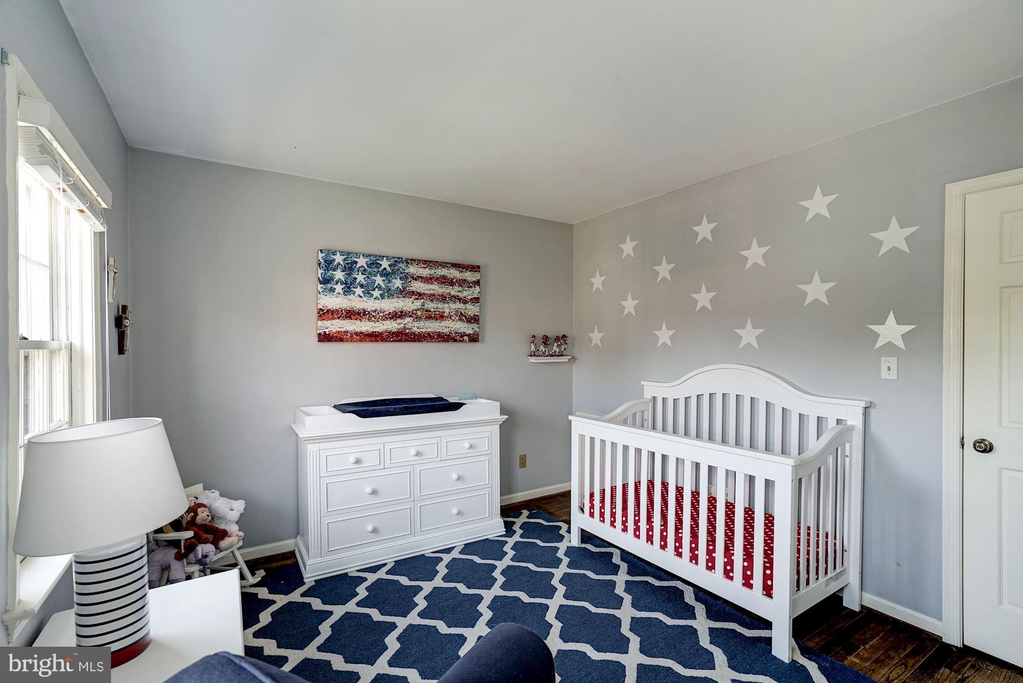 OLD TOWN COURT - Residential