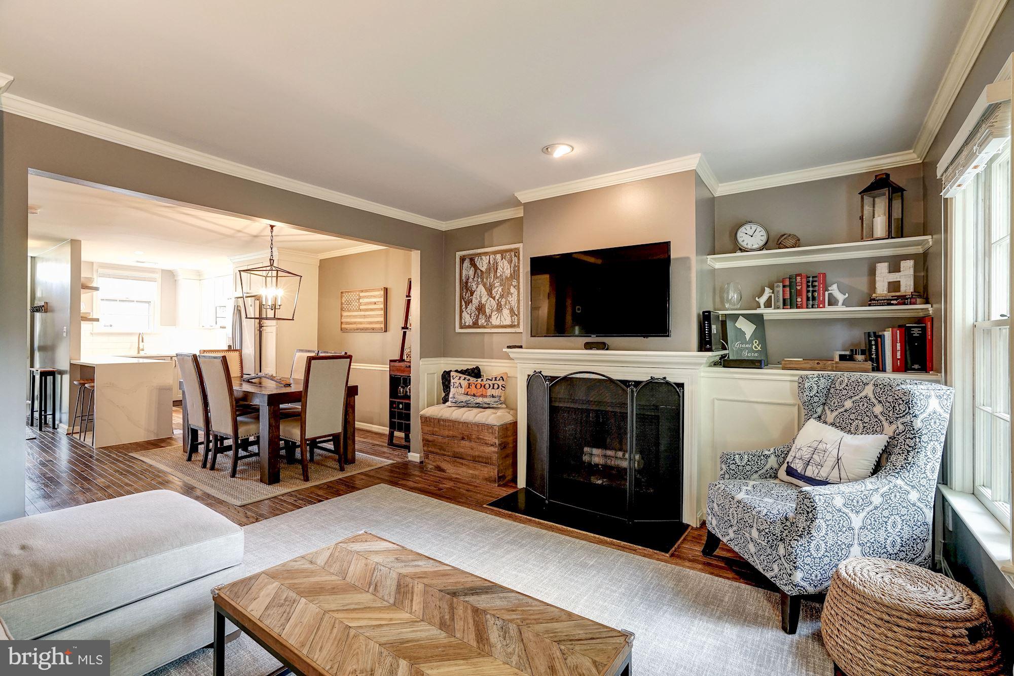 OLD TOWN COURT - Residential