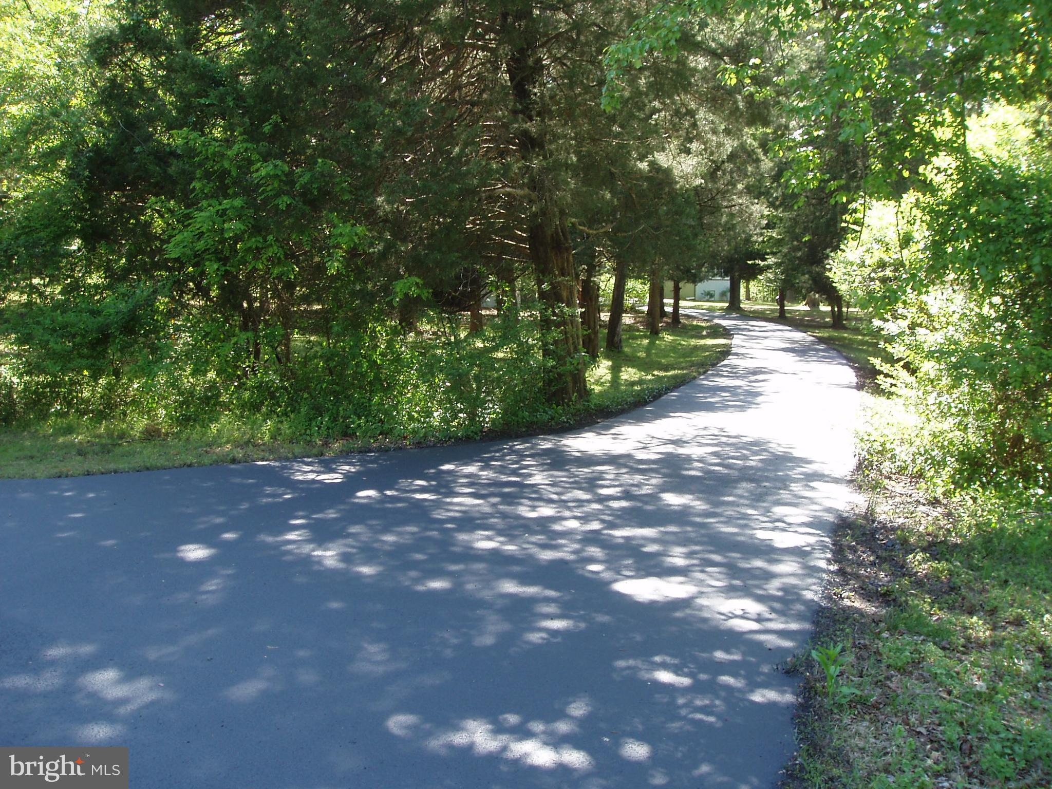 WEST WHITE PLAIN - Residential Lease