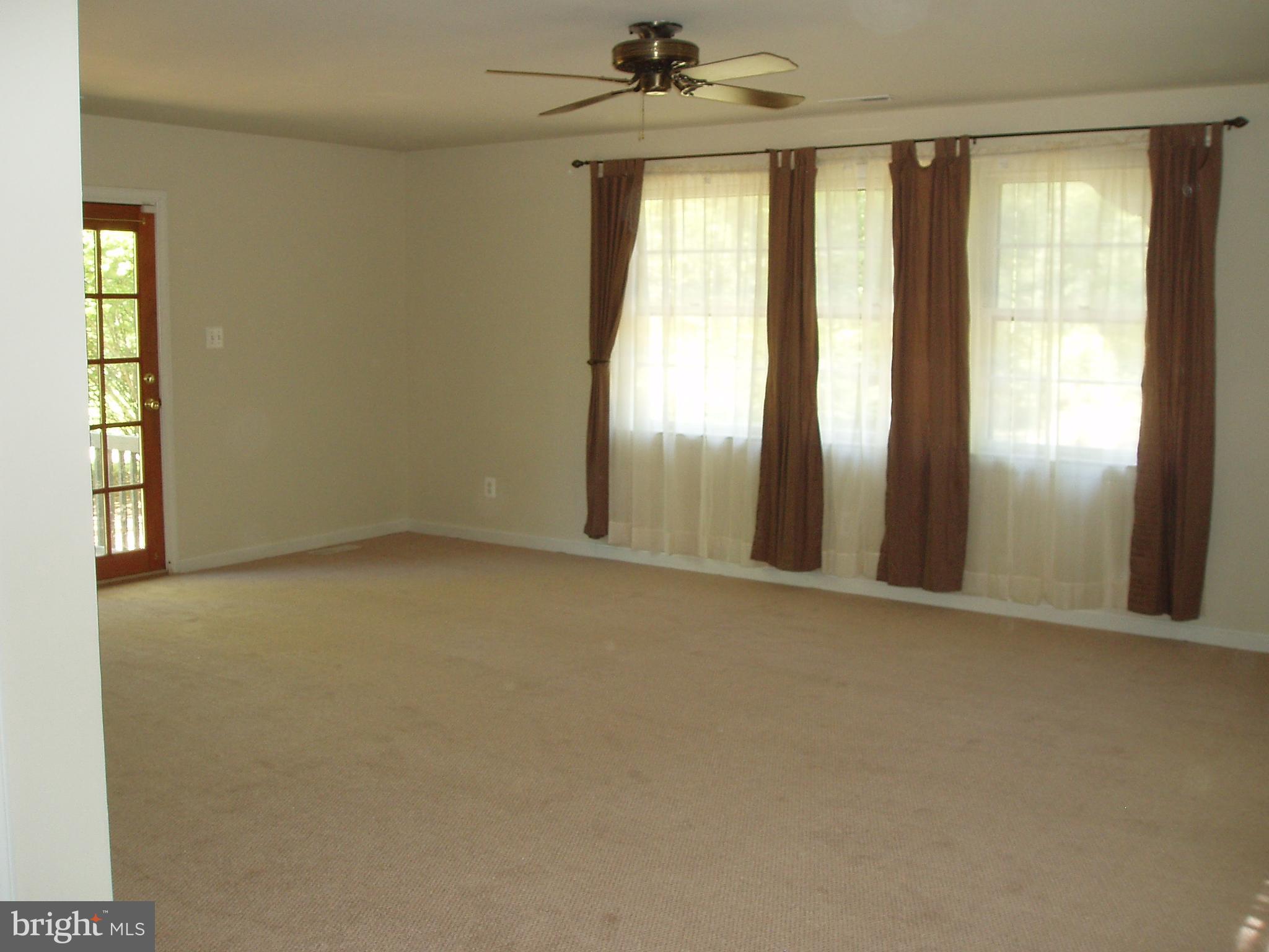 WEST WHITE PLAIN - Residential Lease