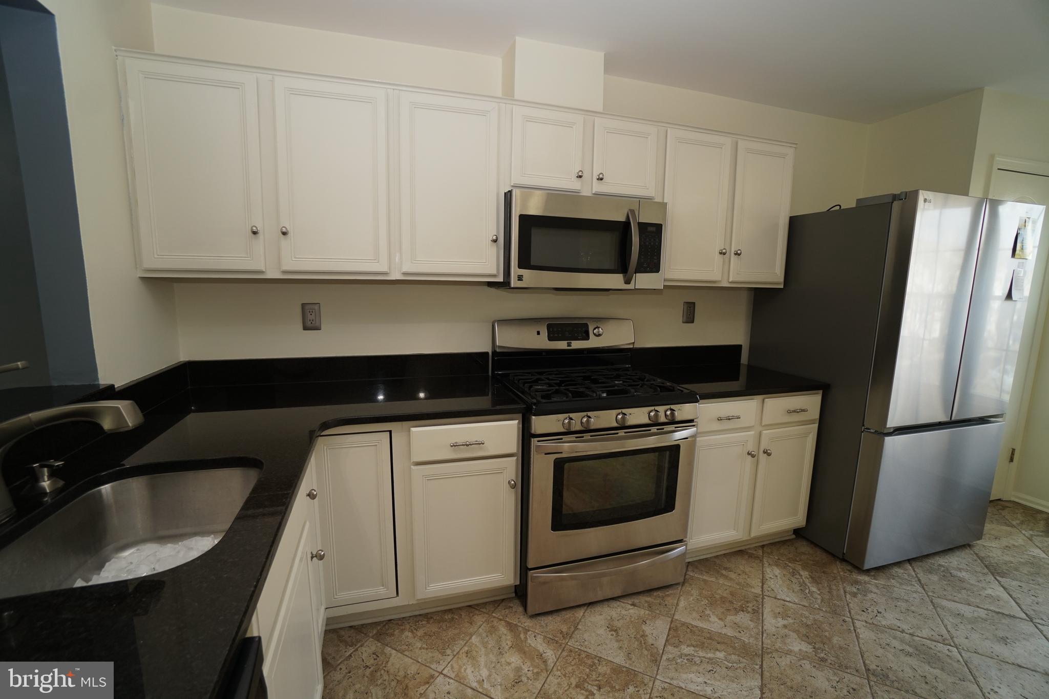 GWYNEDD POINTE - Residential Lease