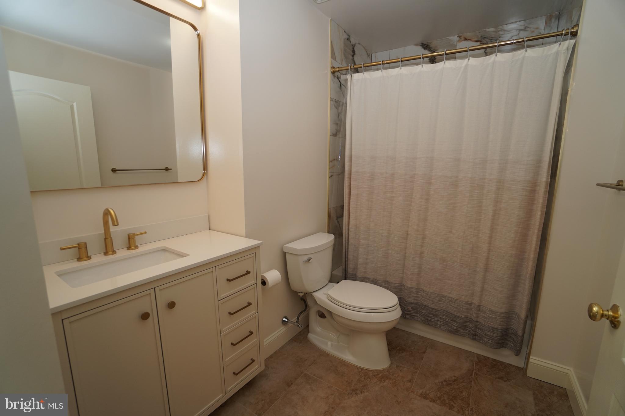 GWYNEDD POINTE - Residential Lease