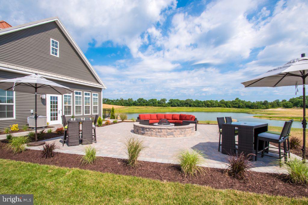 VINEYARDS AT NASSAU VALLEY - Residential