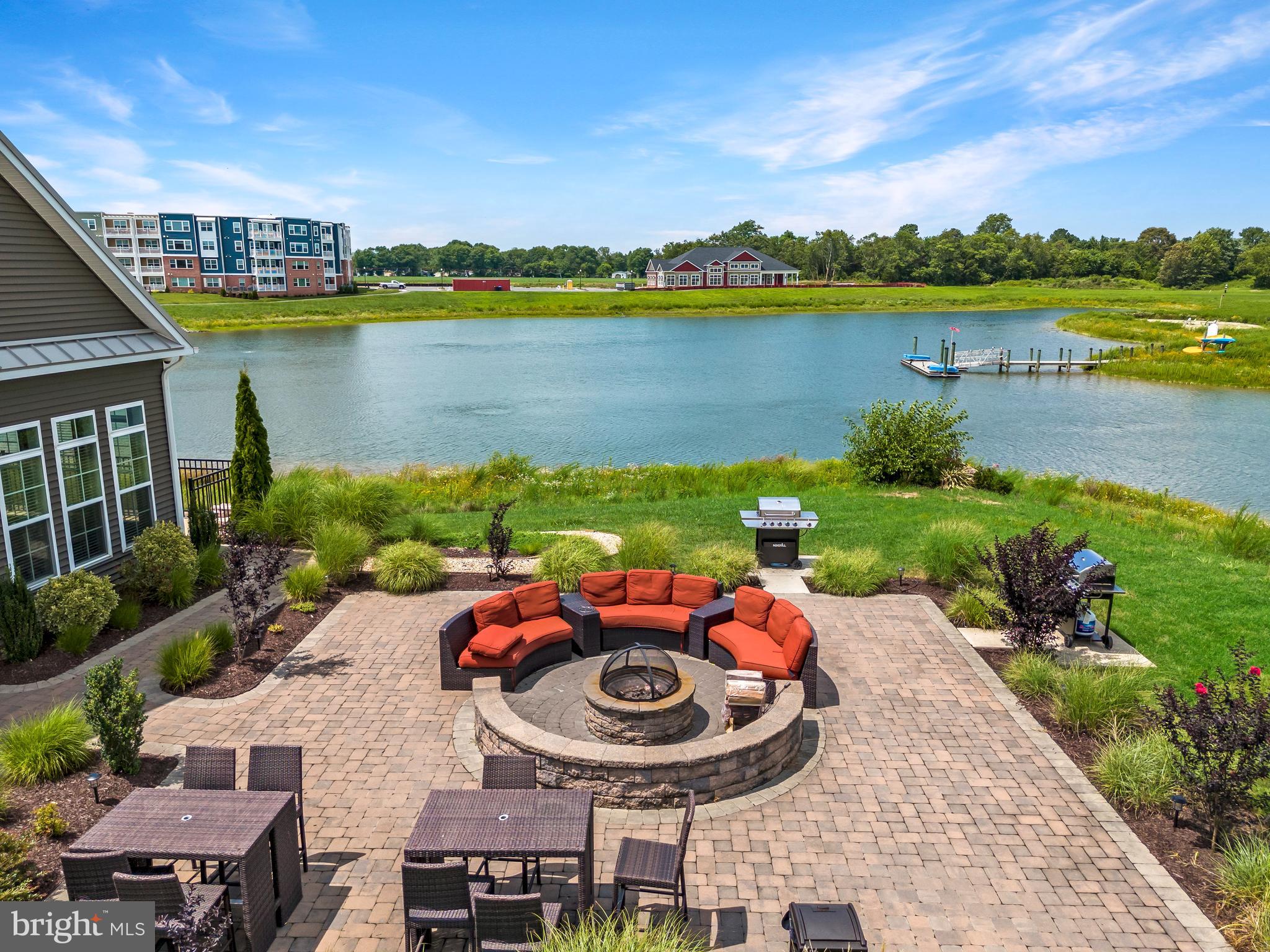 VINEYARDS AT NASSAU VALLEY - Residential
