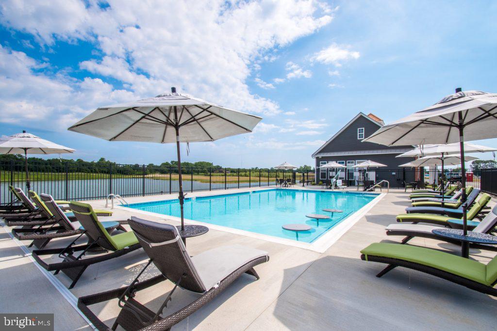 VINEYARDS AT NASSAU VALLEY - Residential