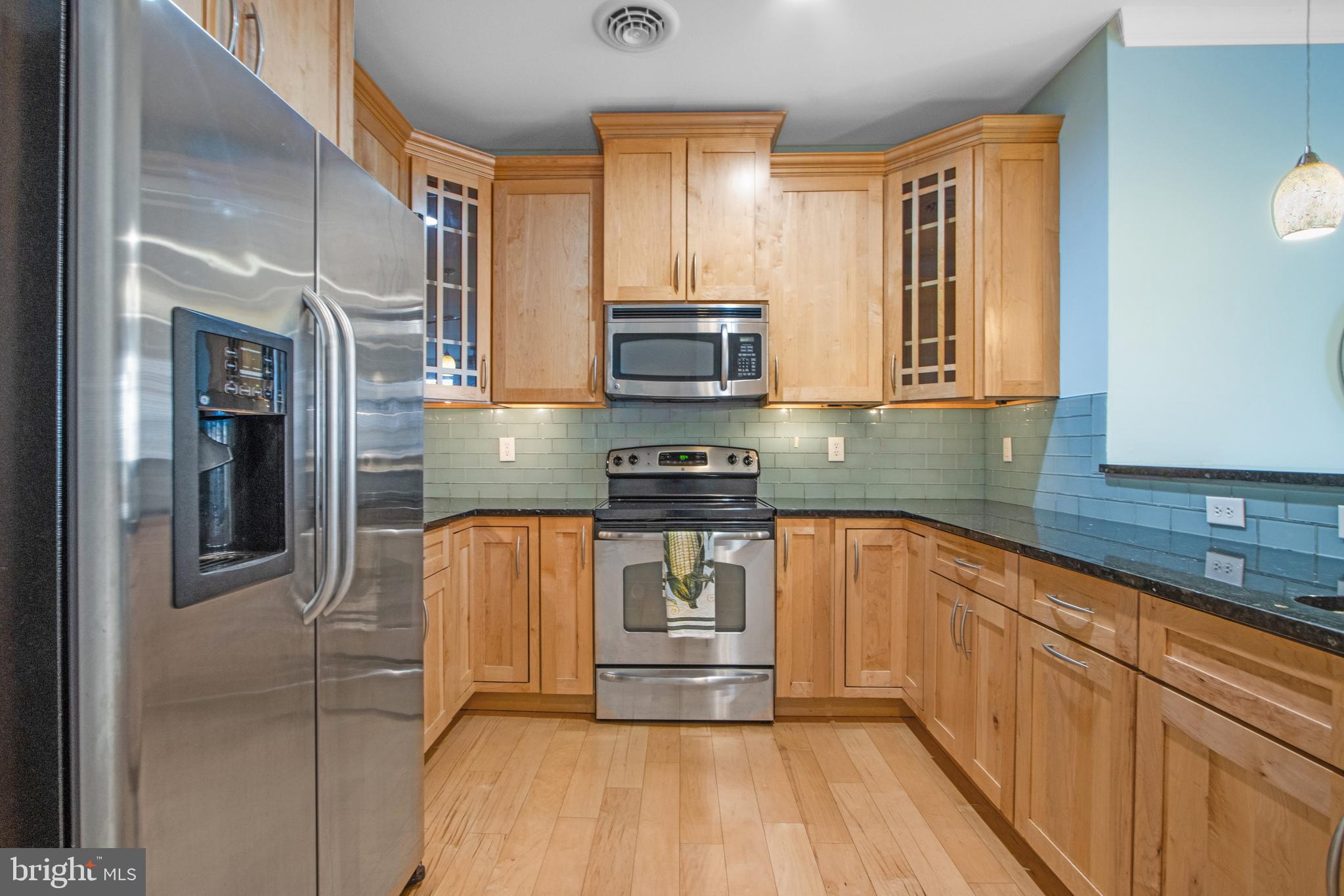 12001 OLD VINE BOULEVARD 206
