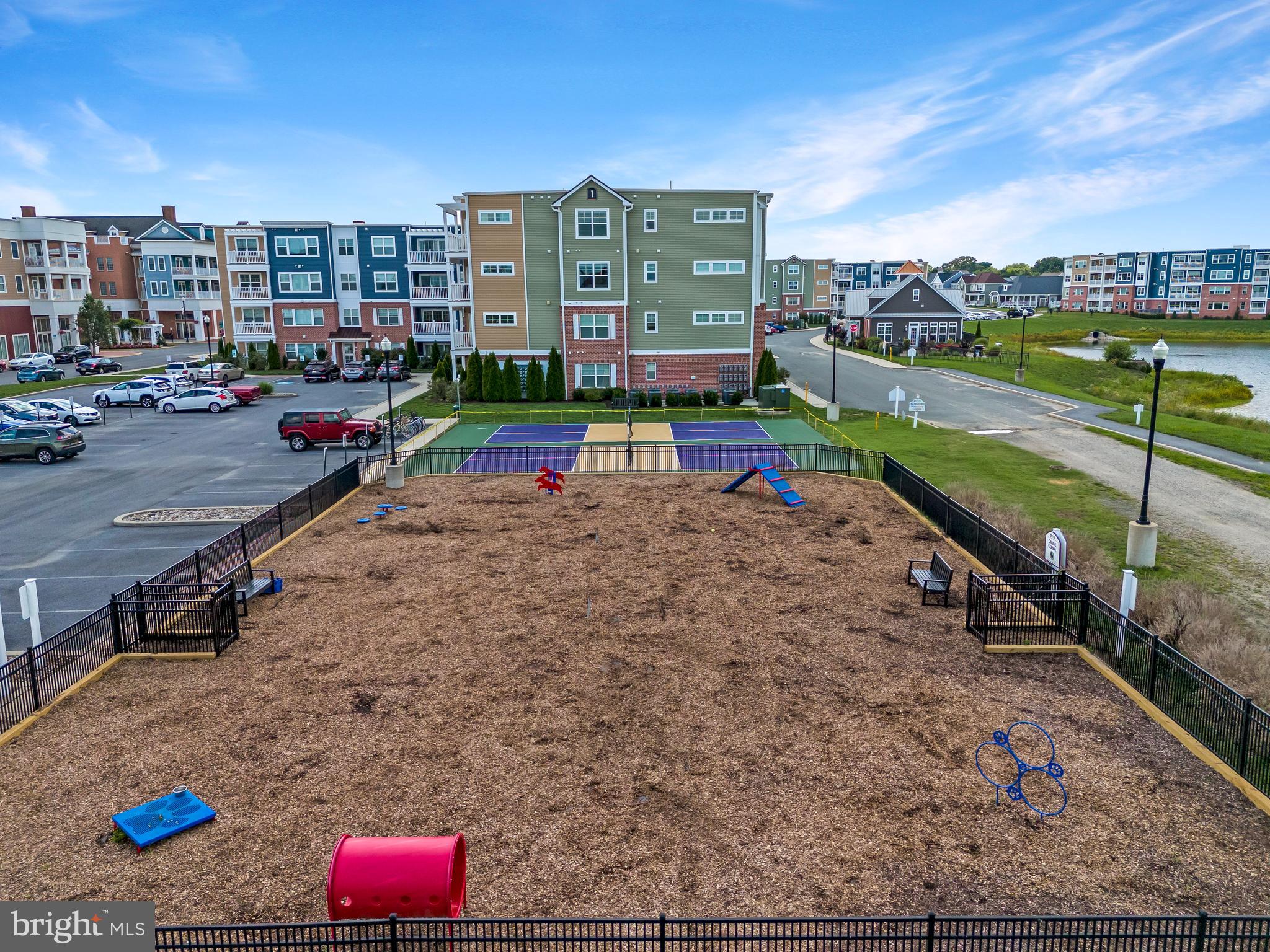 VINEYARDS AT NASSAU VALLEY - Residential