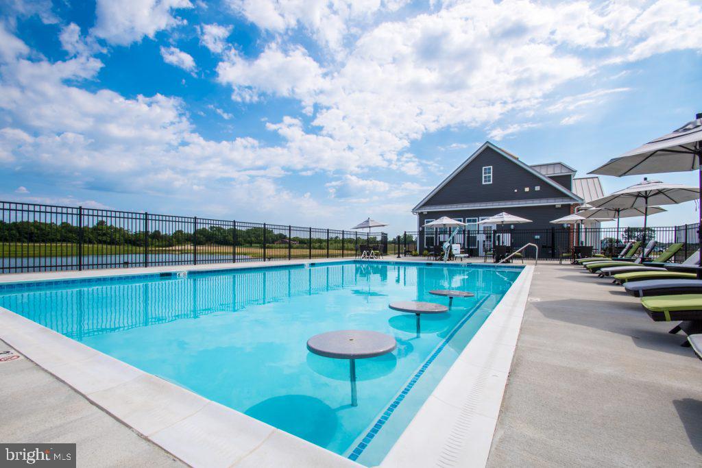 VINEYARDS AT NASSAU VALLEY - Residential