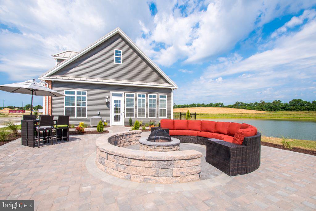 VINEYARDS AT NASSAU VALLEY - Residential