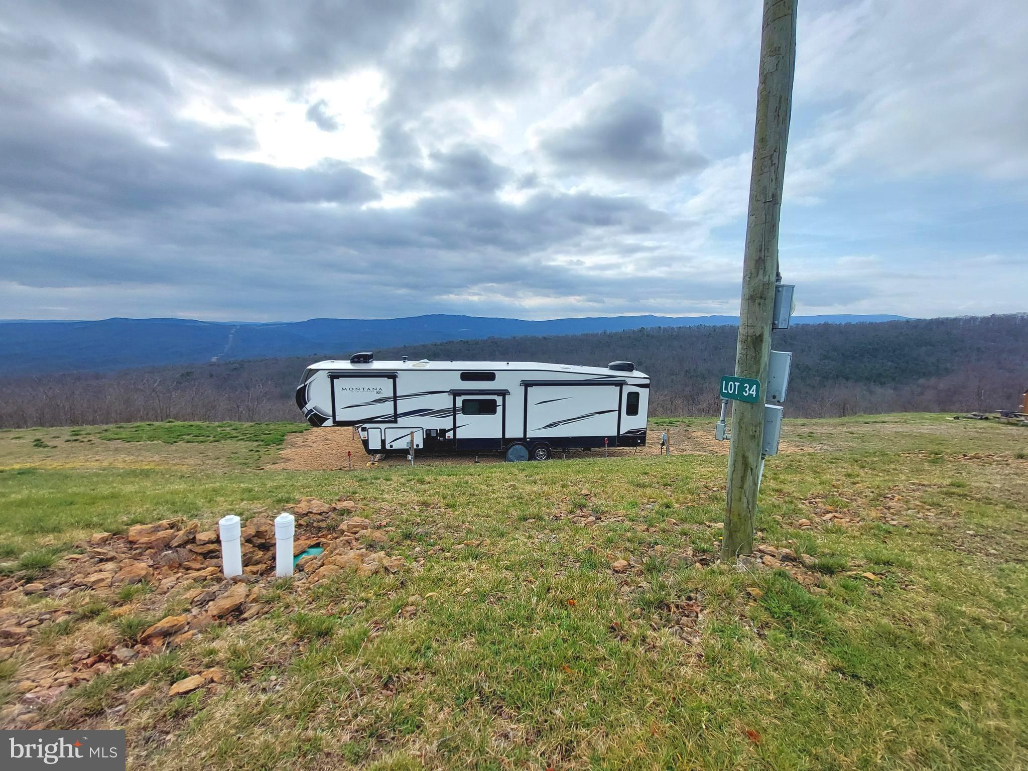 APPLE FIELDS OF HEAVEN - Land