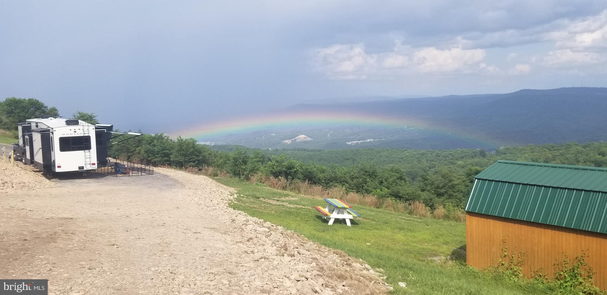 APPLE FIELDS OF HEAVEN - Land
