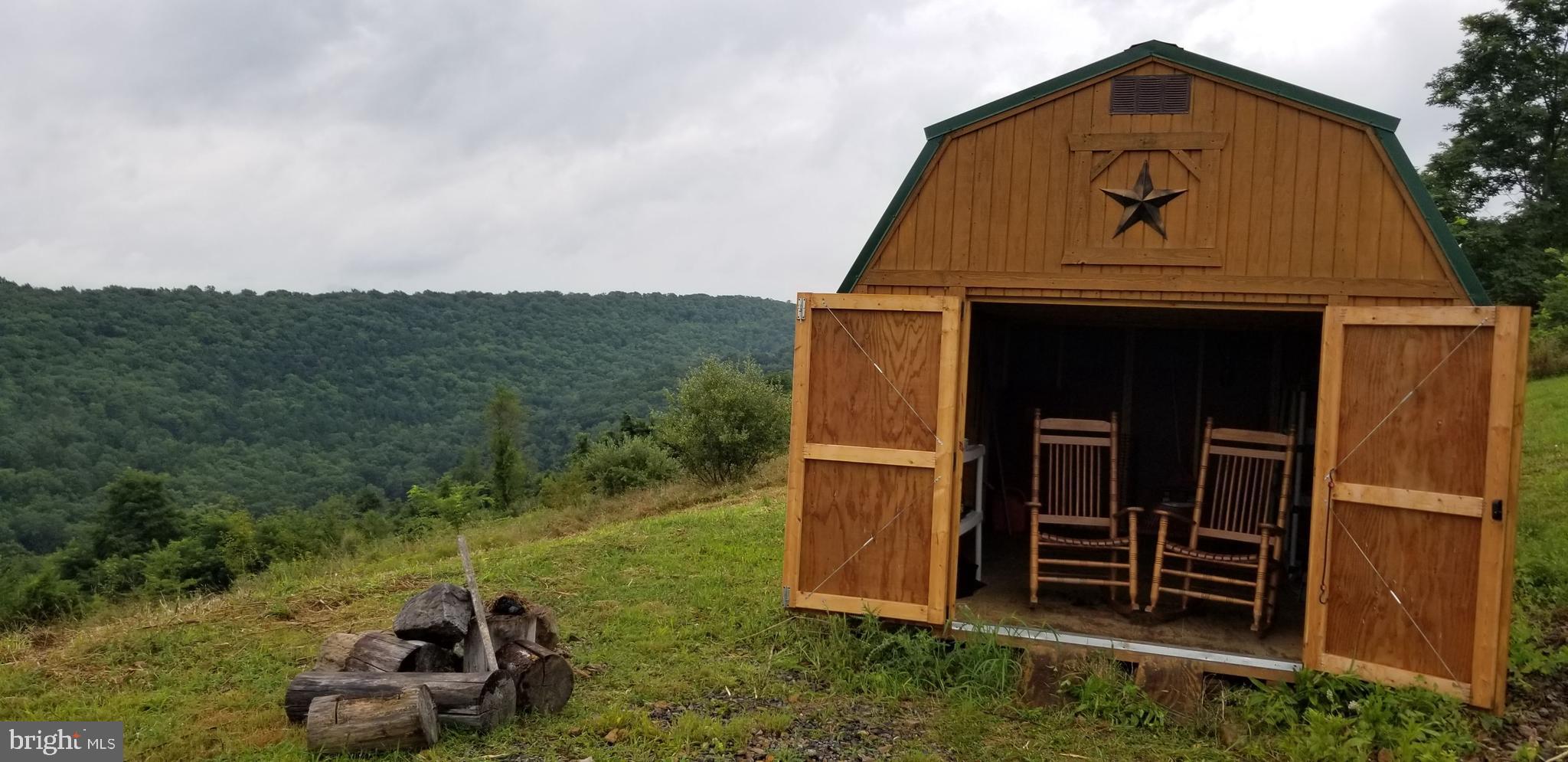 APPLE FIELDS OF HEAVEN - Land