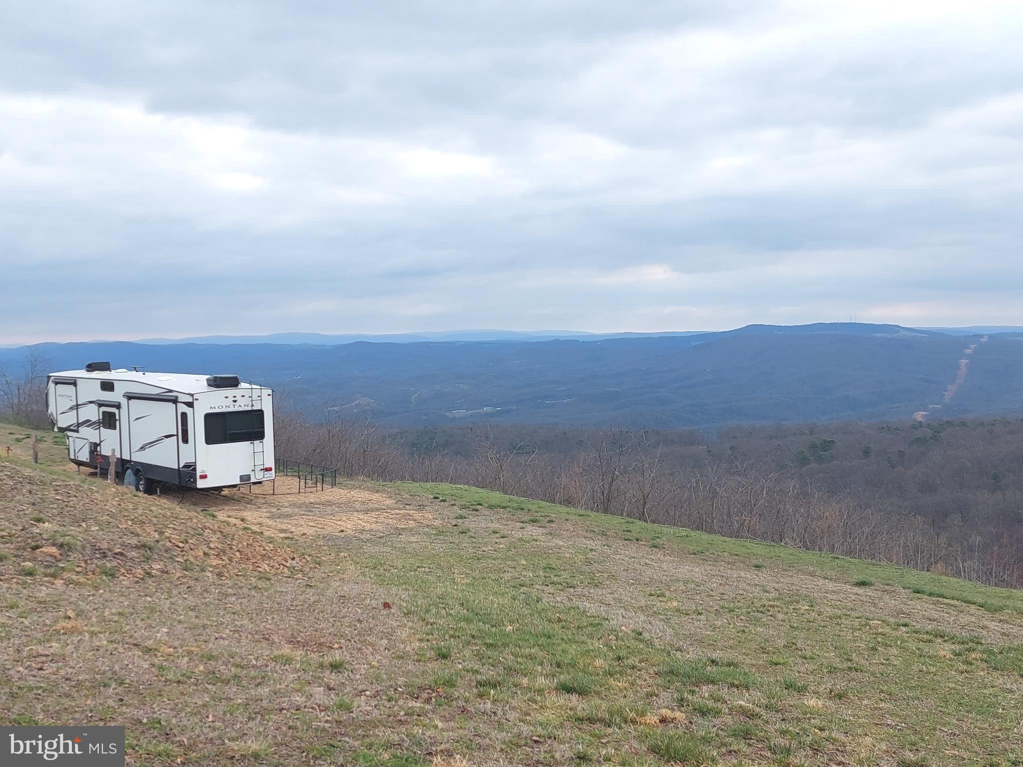 APPLE FIELDS OF HEAVEN - Land