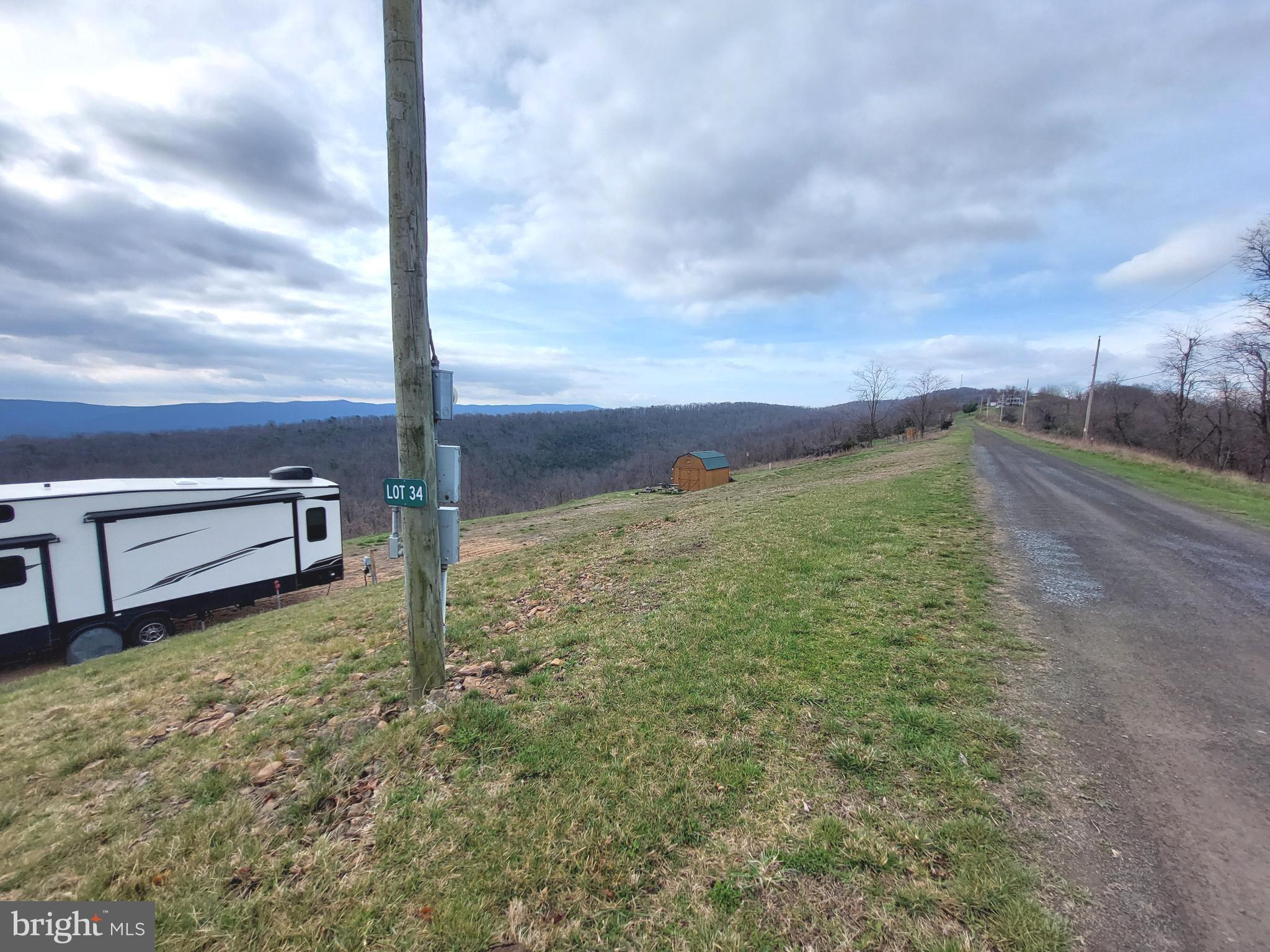 APPLE FIELDS OF HEAVEN - Land
